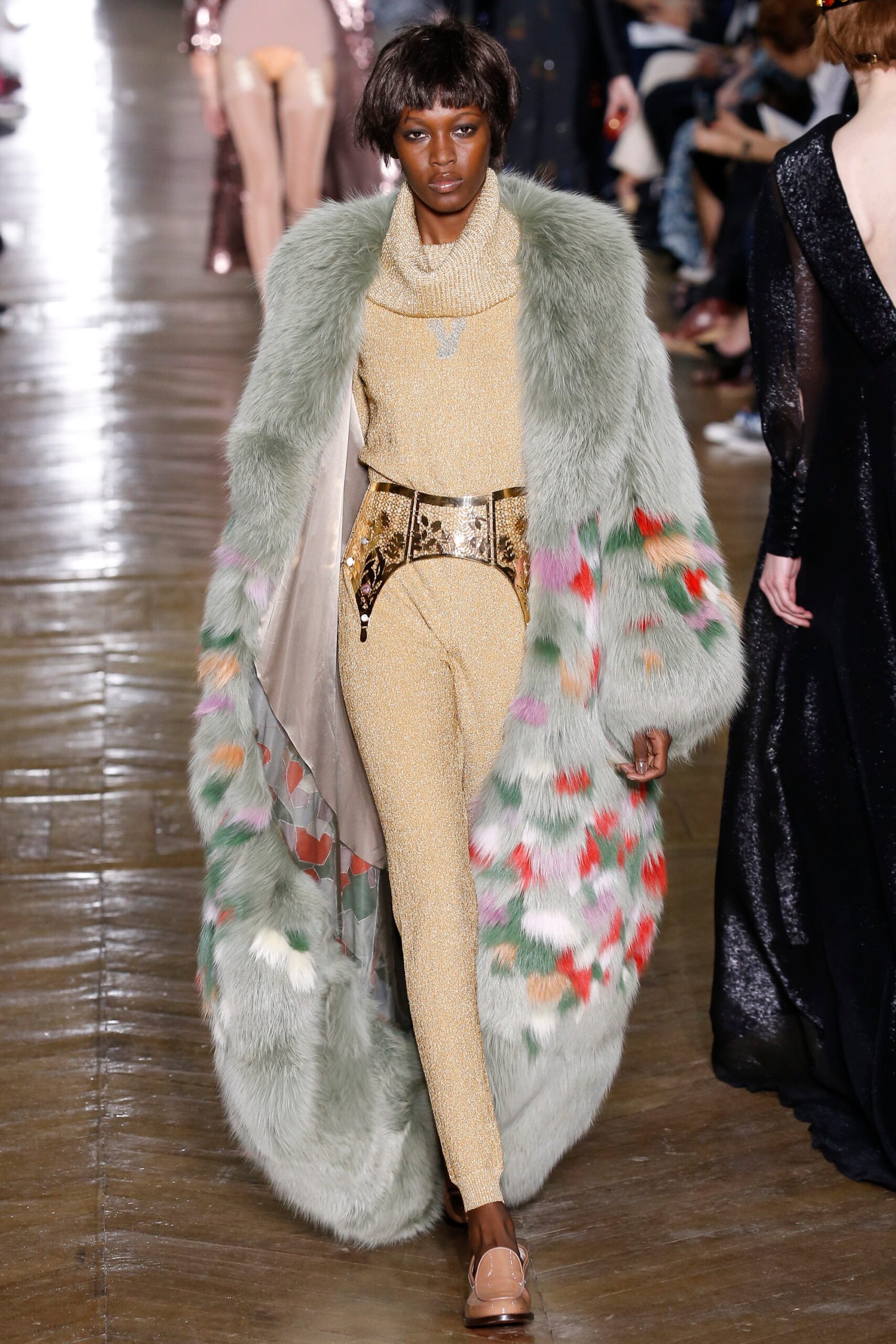 Ulyana Sergeenko F/W 16 Couture Look 32