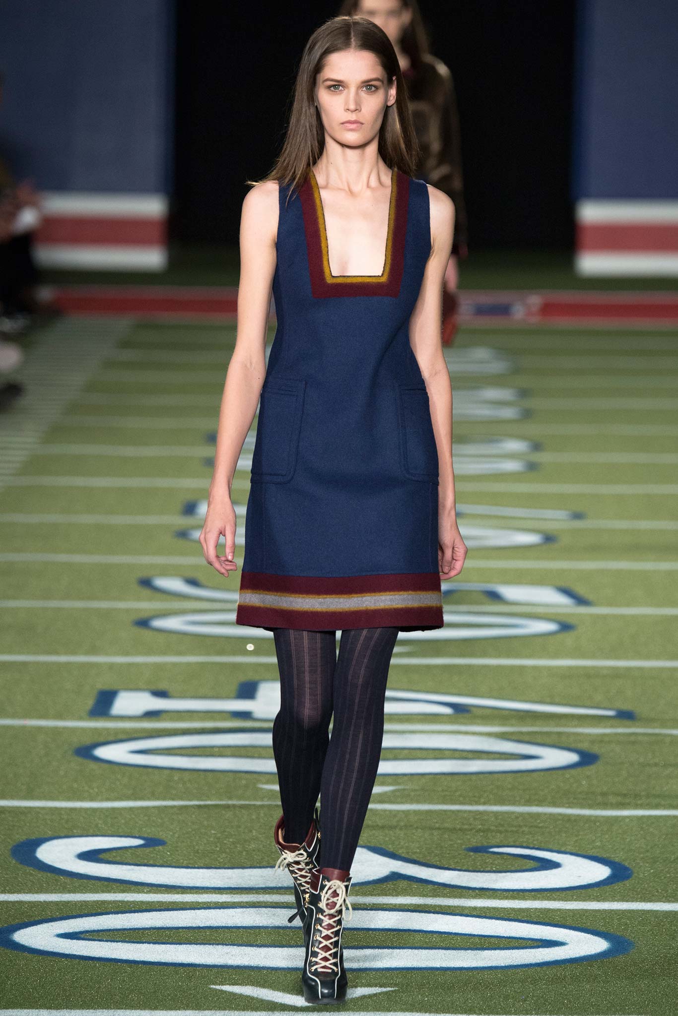 Tommy Hilfiger F/W 15 Look 3