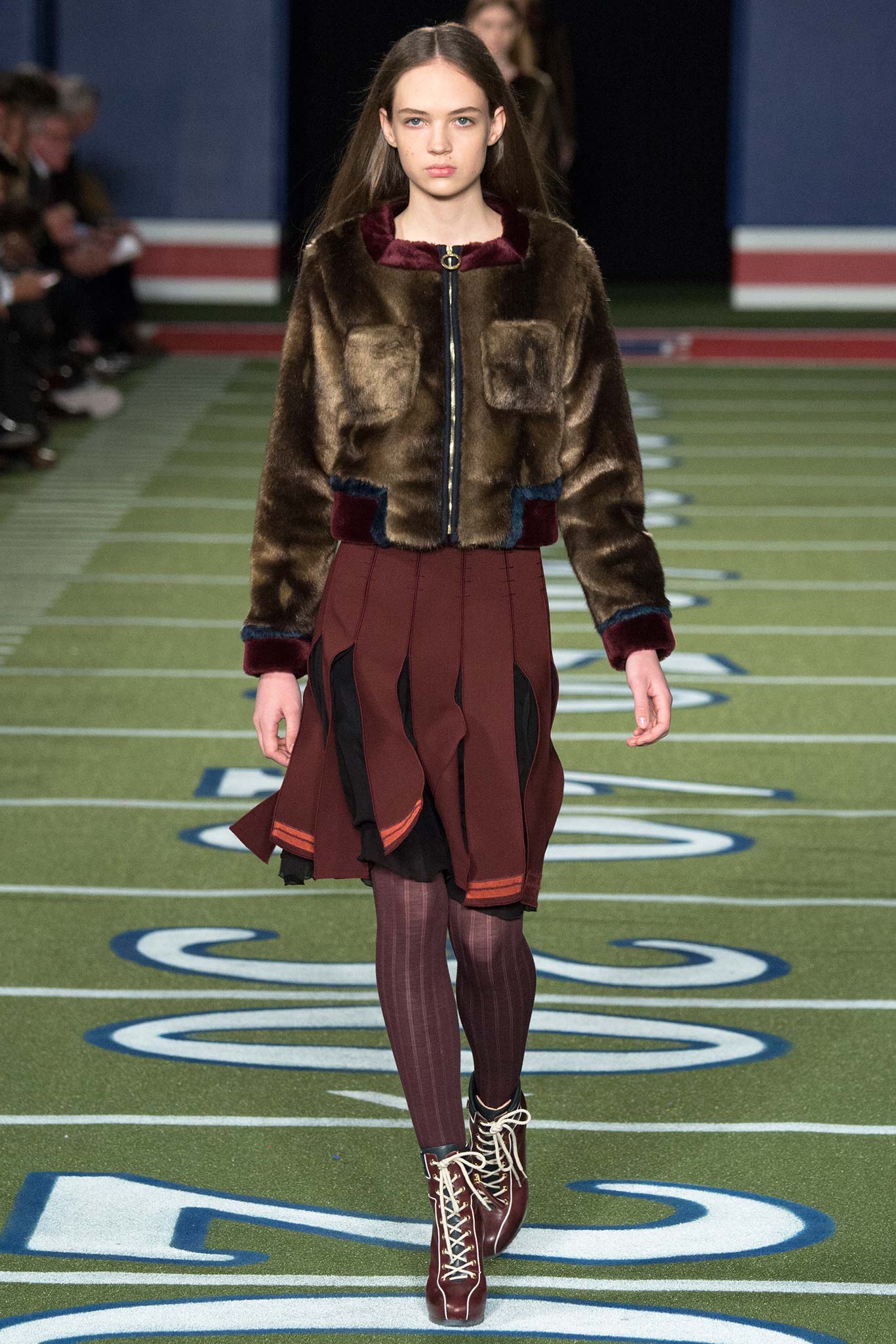 Tommy Hilfiger F/W 15 Look 4