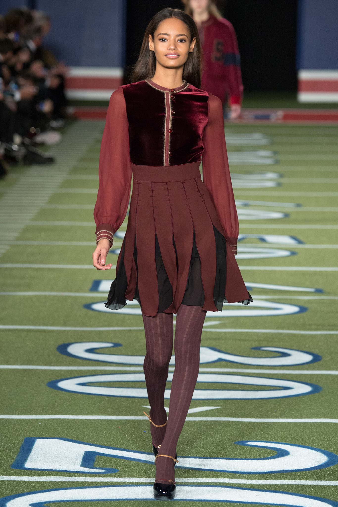Tommy Hilfiger F/W 15 Look 9