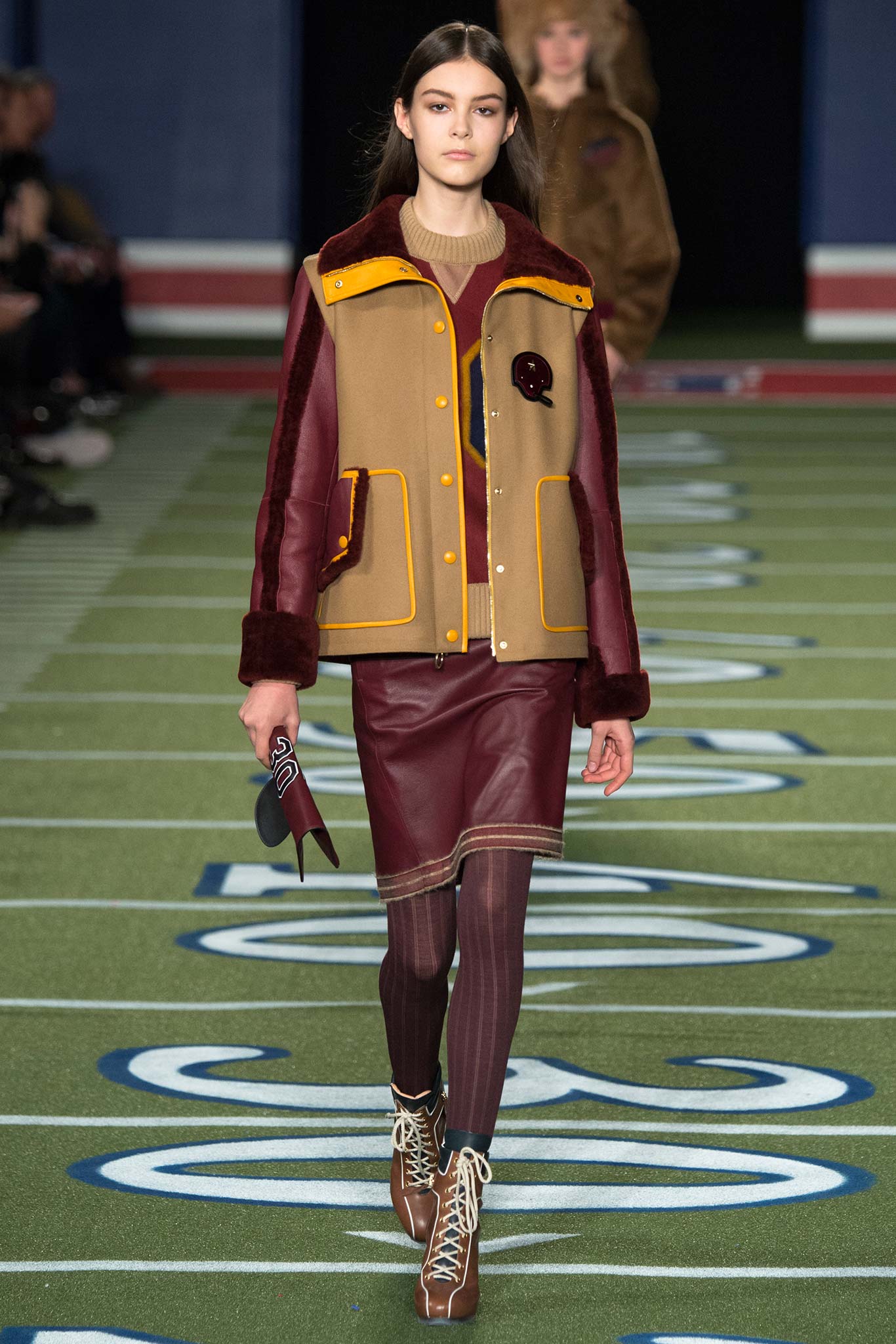 Tommy Hilfiger F/W 15 Look 19