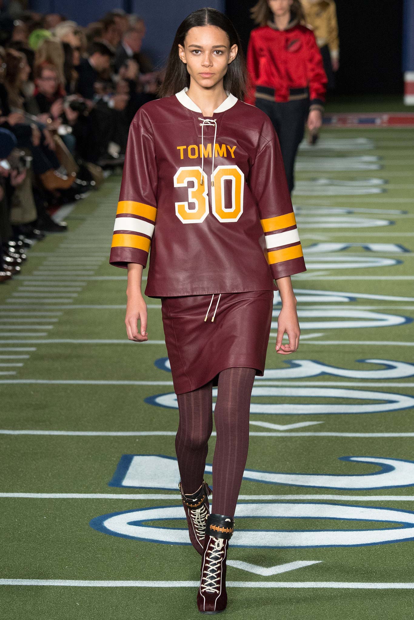 Tommy Hilfiger F/W 15 Look 36