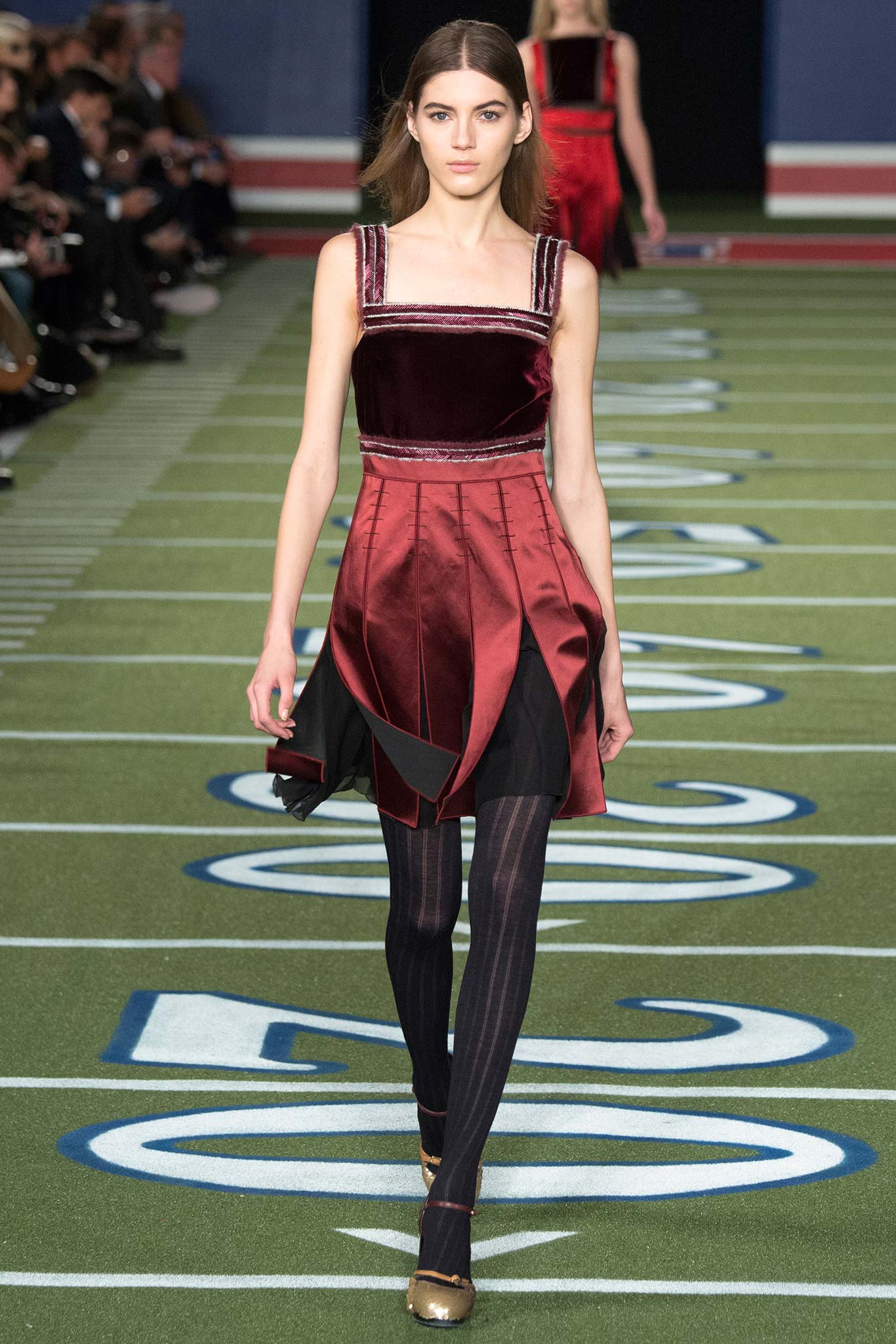 Tommy Hilfiger F/W 15 Look 49