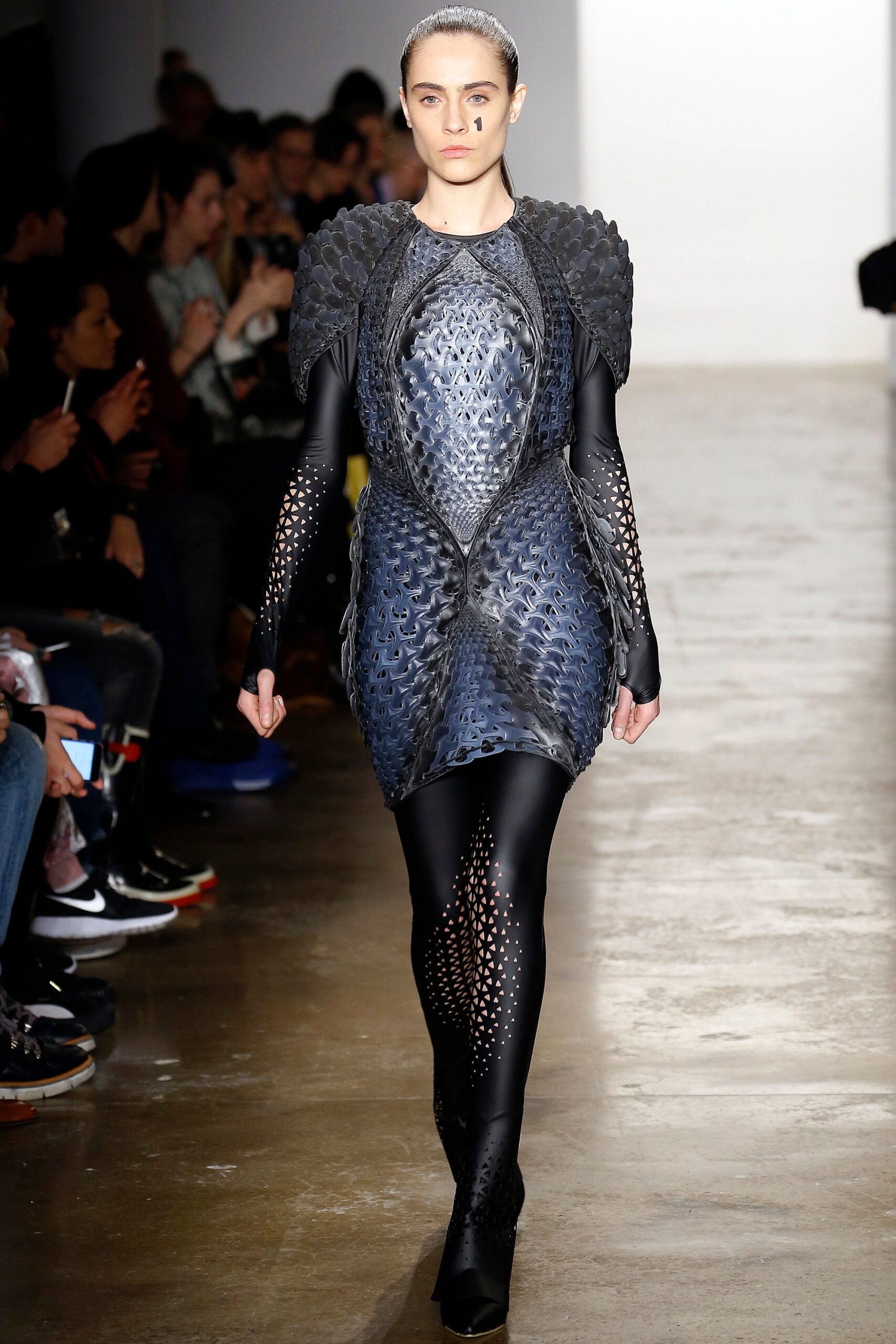 Threeasfour F/W 16 Look 1