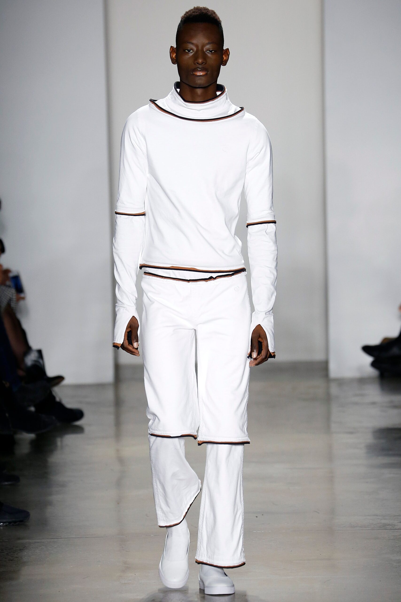 Telfar F/W 16 Look 1