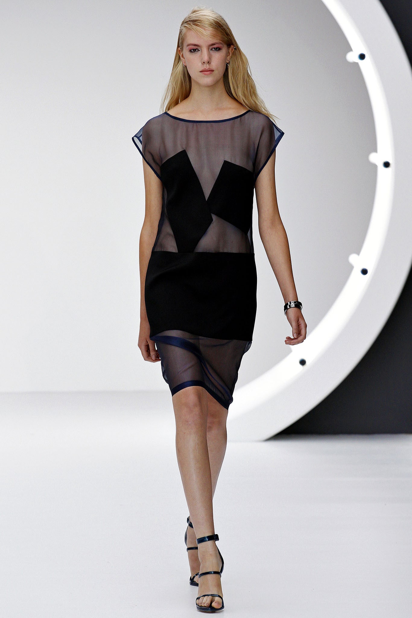 Topshop Unique S/S 13 Look 24