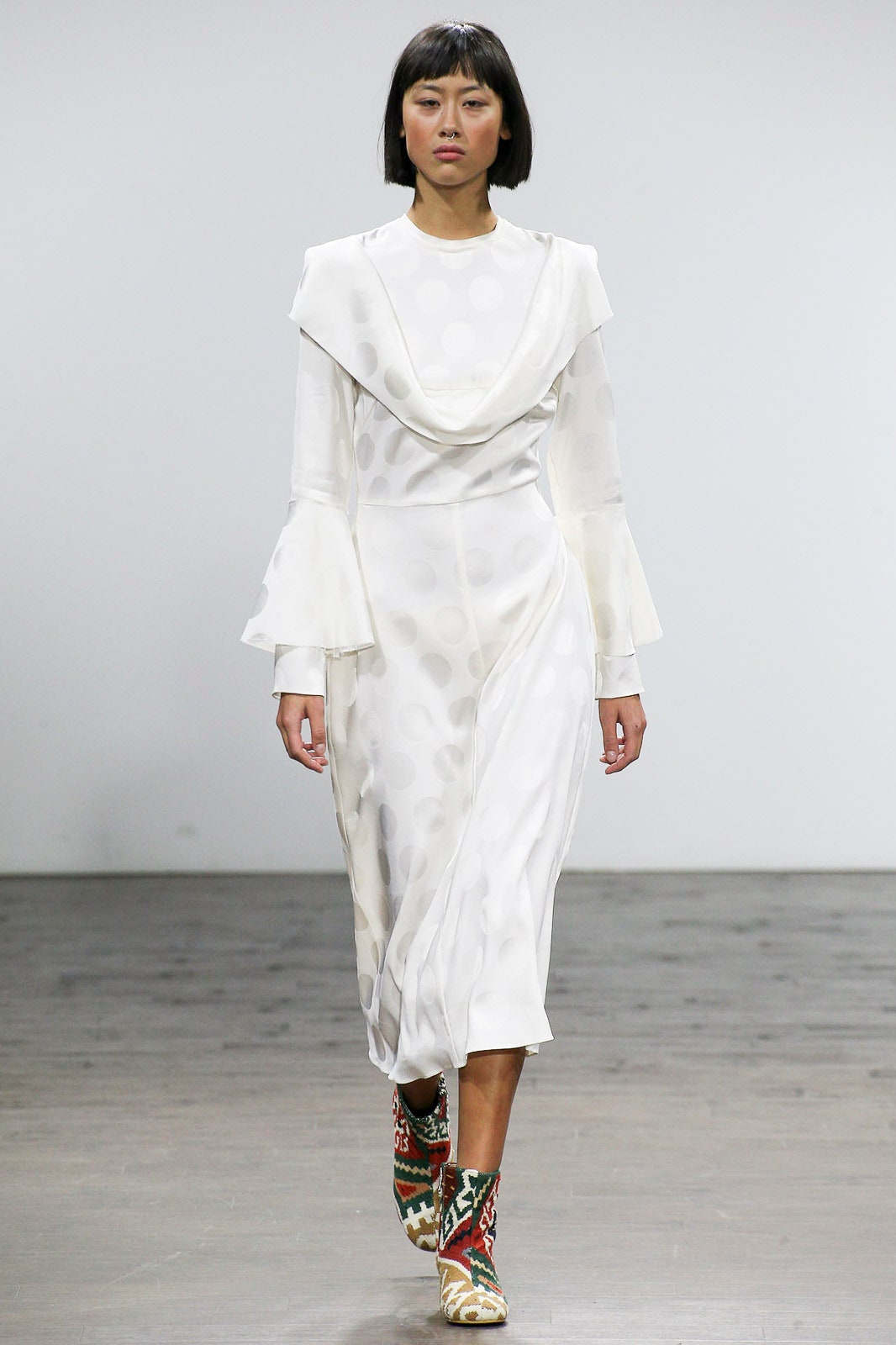 Tatuna Nikolaishvili Tbilisi S/S 17 Look 4