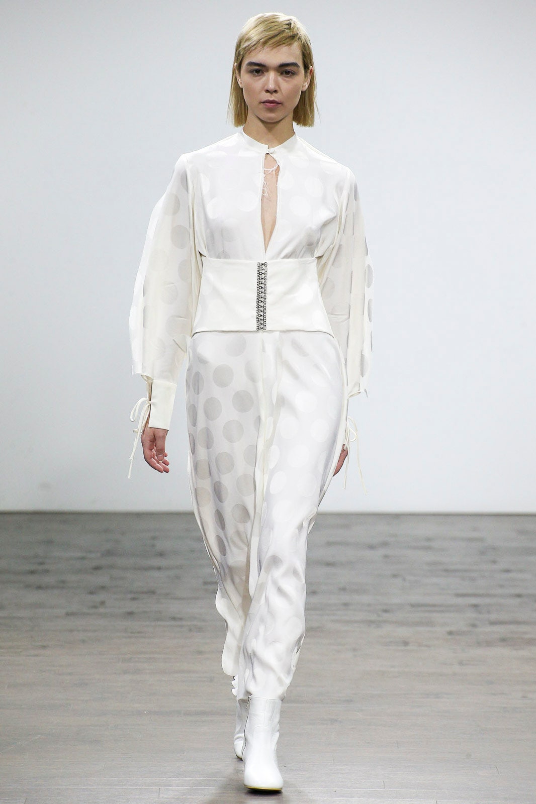 Tatuna Nikolaishvili Tbilisi S/S 17 Look 5