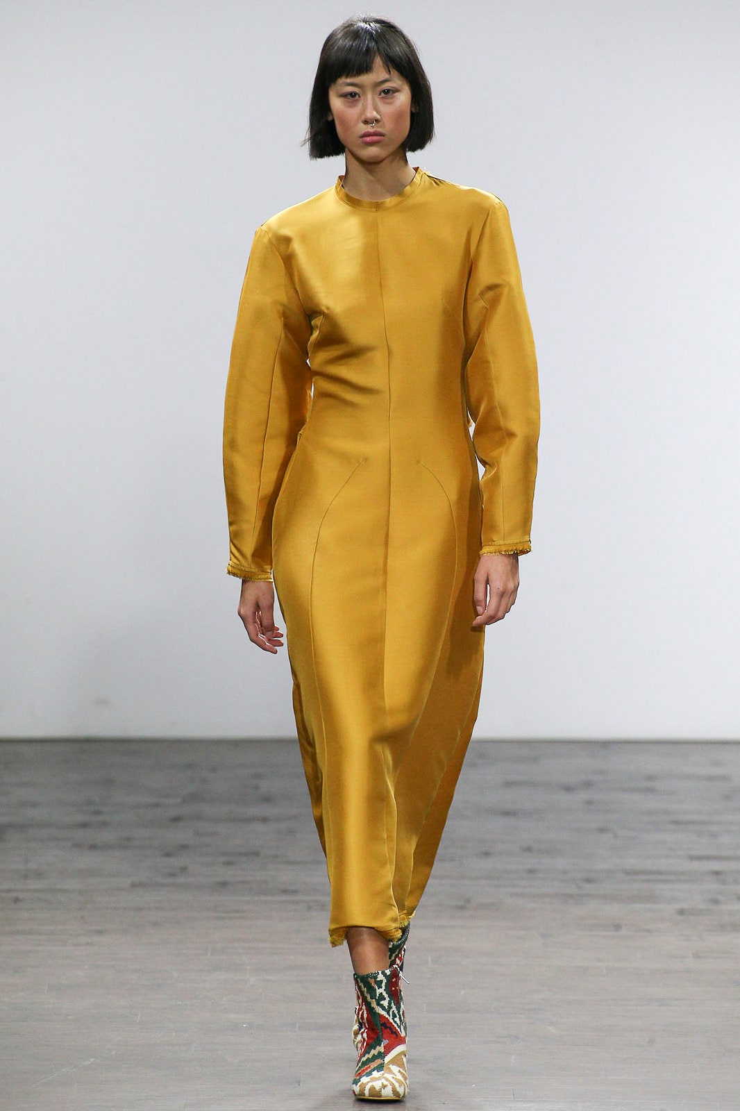 Tatuna Nikolaishvili Tbilisi S/S 17 Look 19