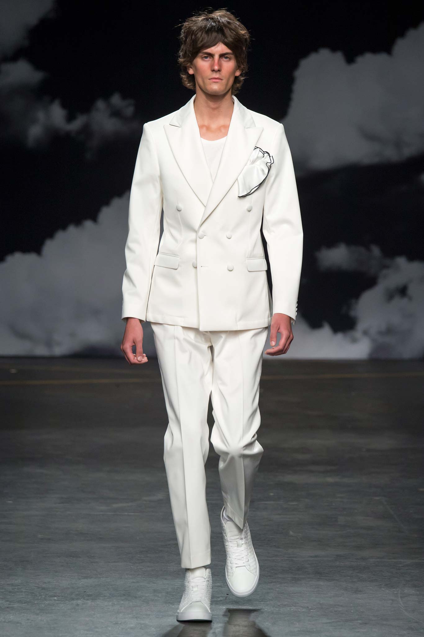 Tiger of Sweden S/S 16 Menswear Look 1