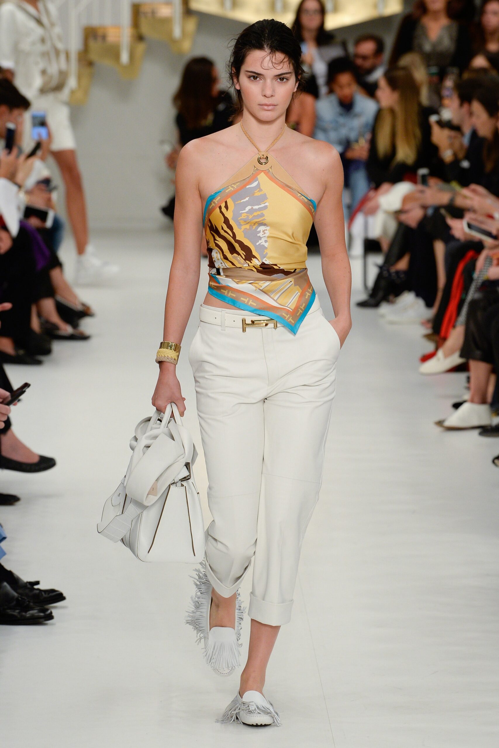 Tod’s S/S 18 Look 1