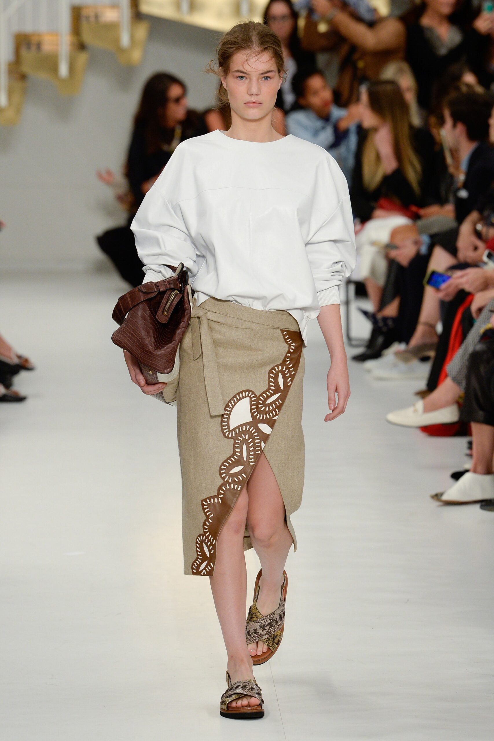 Tod’s S/S 18 Look 7
