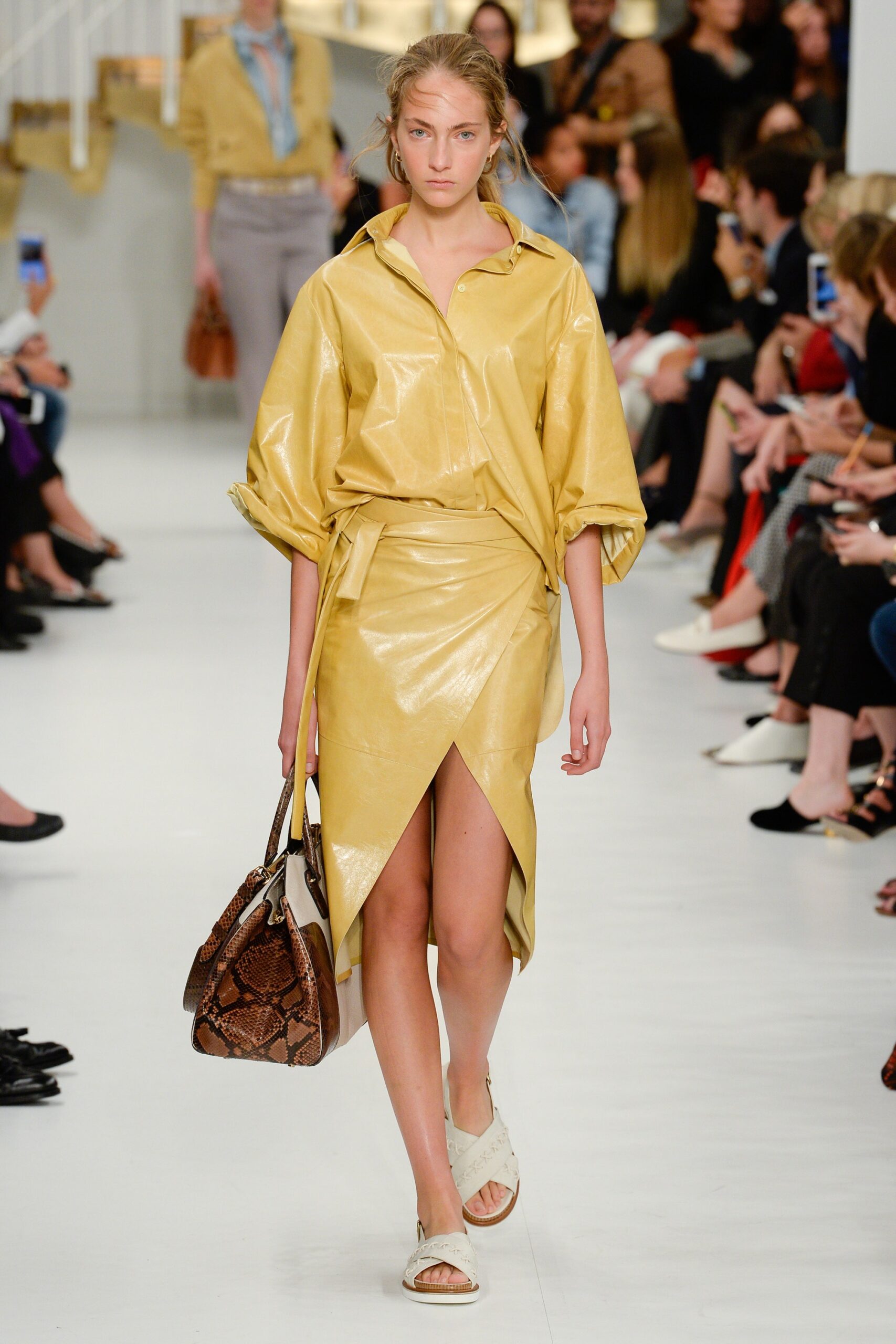 Tod’s S/S 18 Look 14