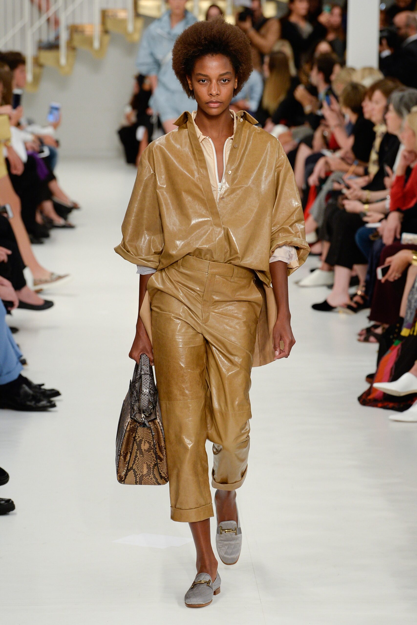 Tod’s S/S 18 Look 15
