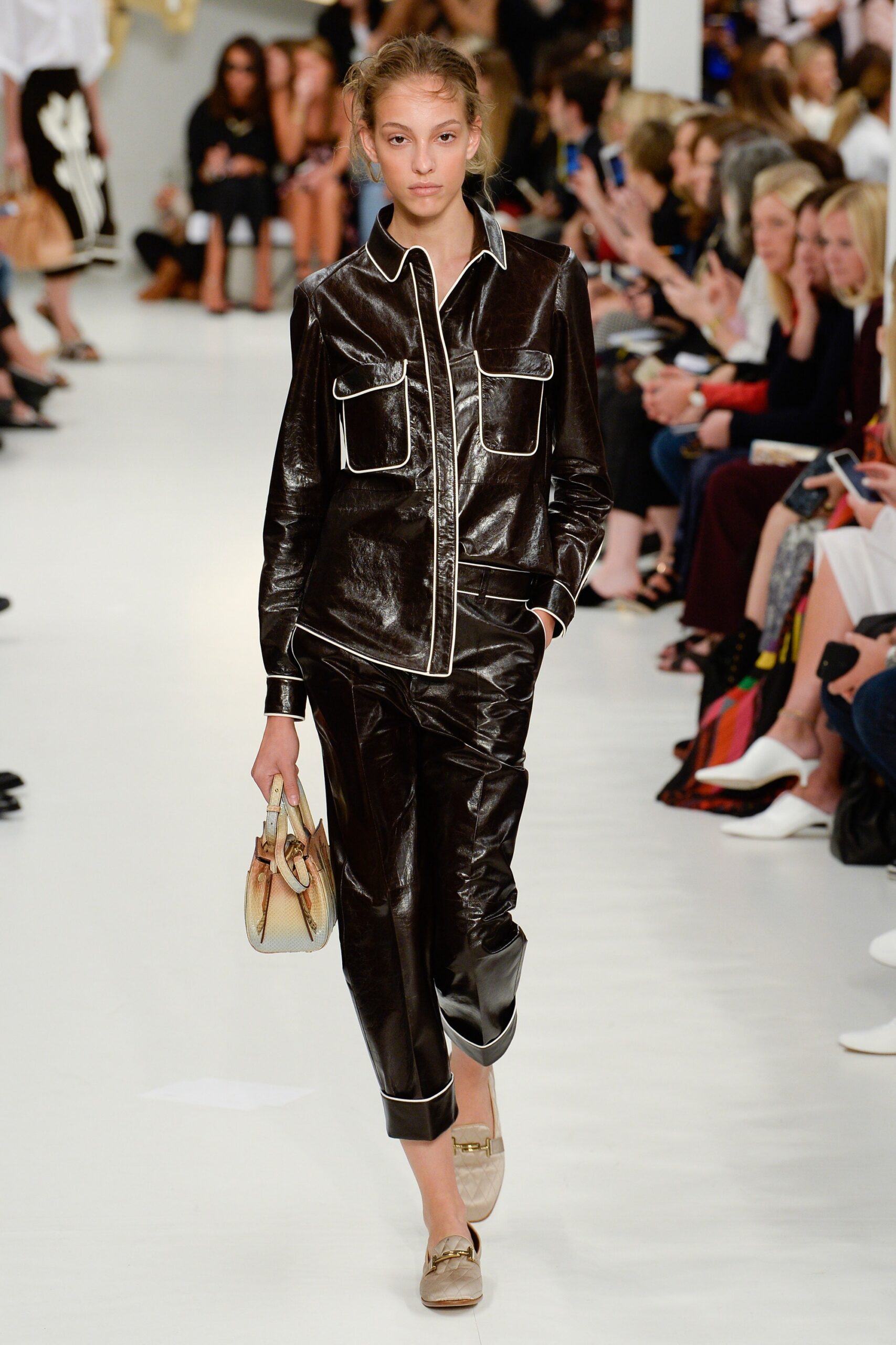Tod’s S/S 18 Look 26