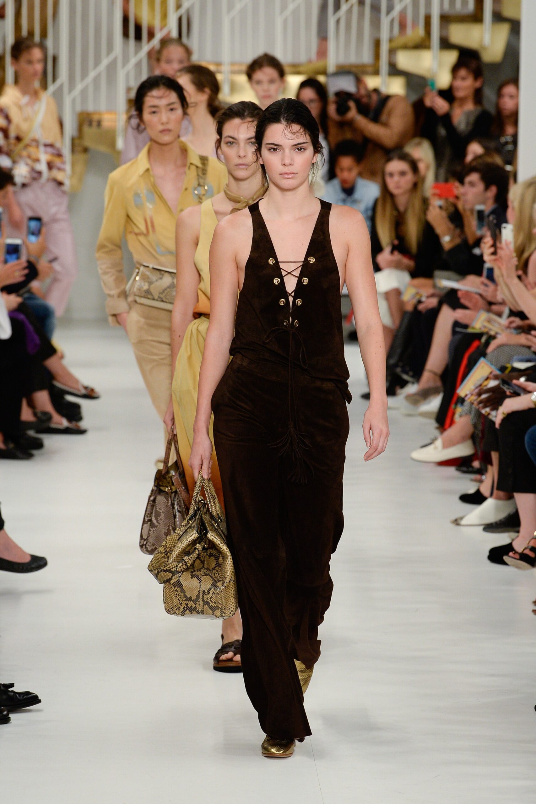 Tod’s S/S 18 Look 40