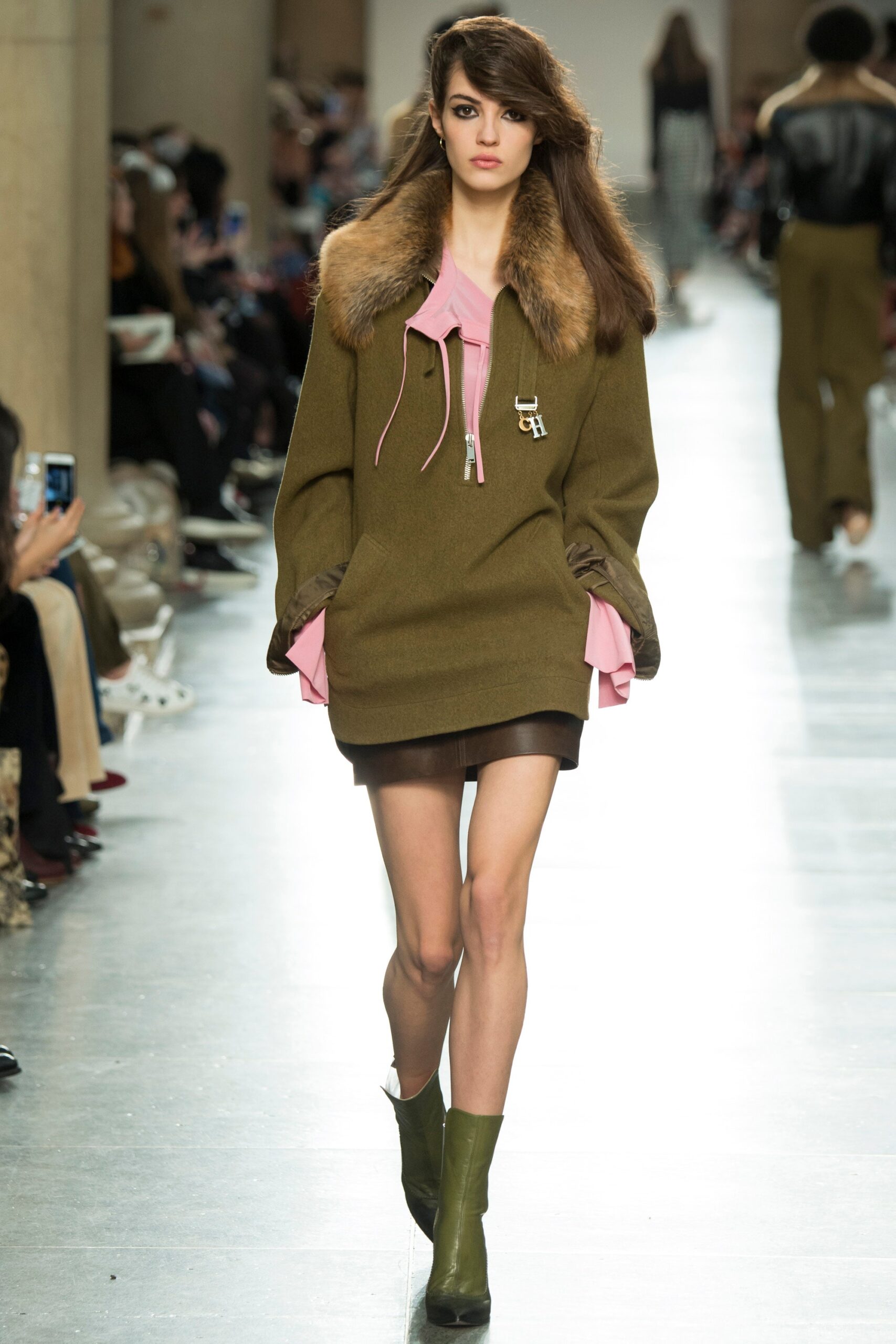 Topshop Unique F/W 16 Look 6