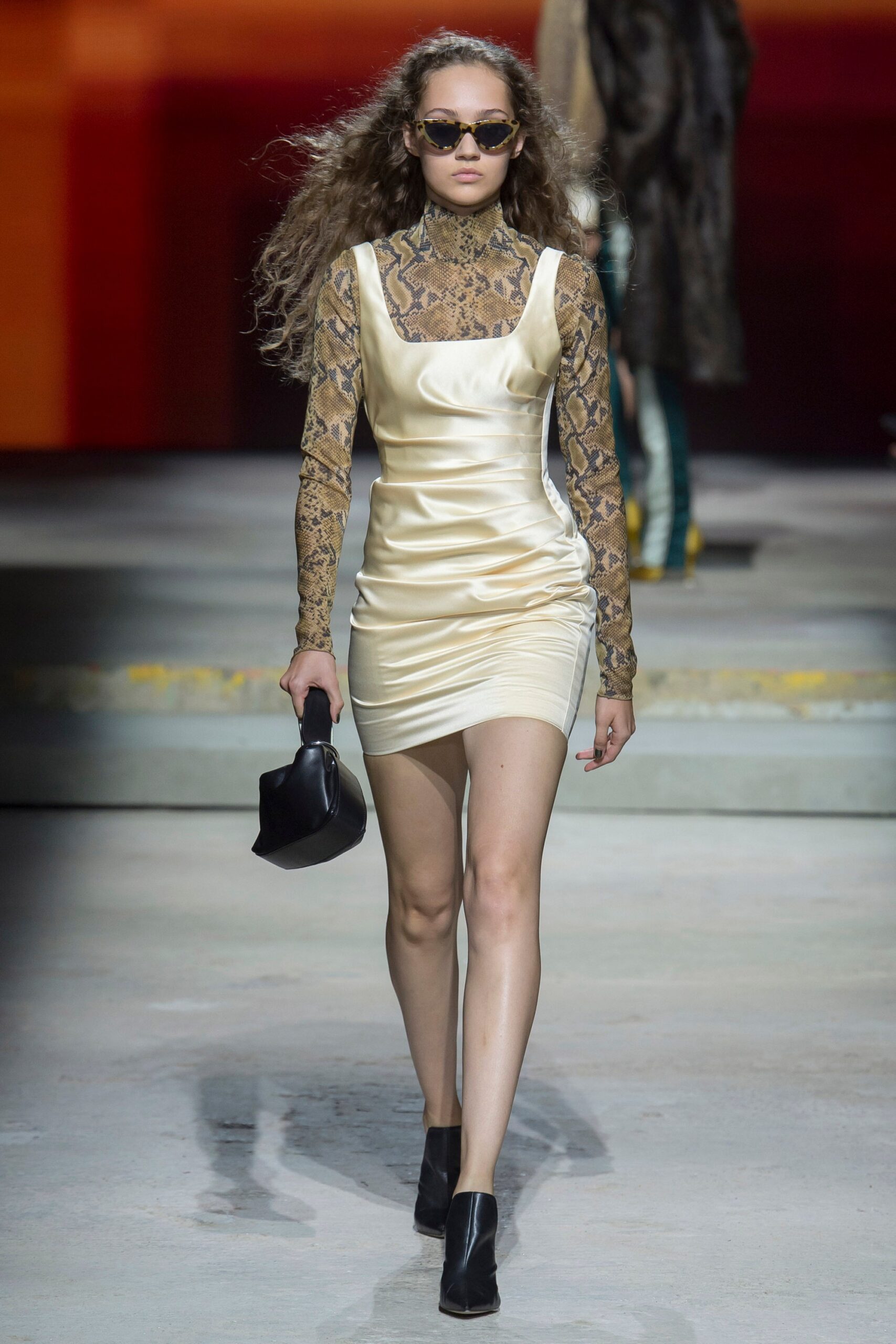 Topshop Unique S/S 18 Look 8