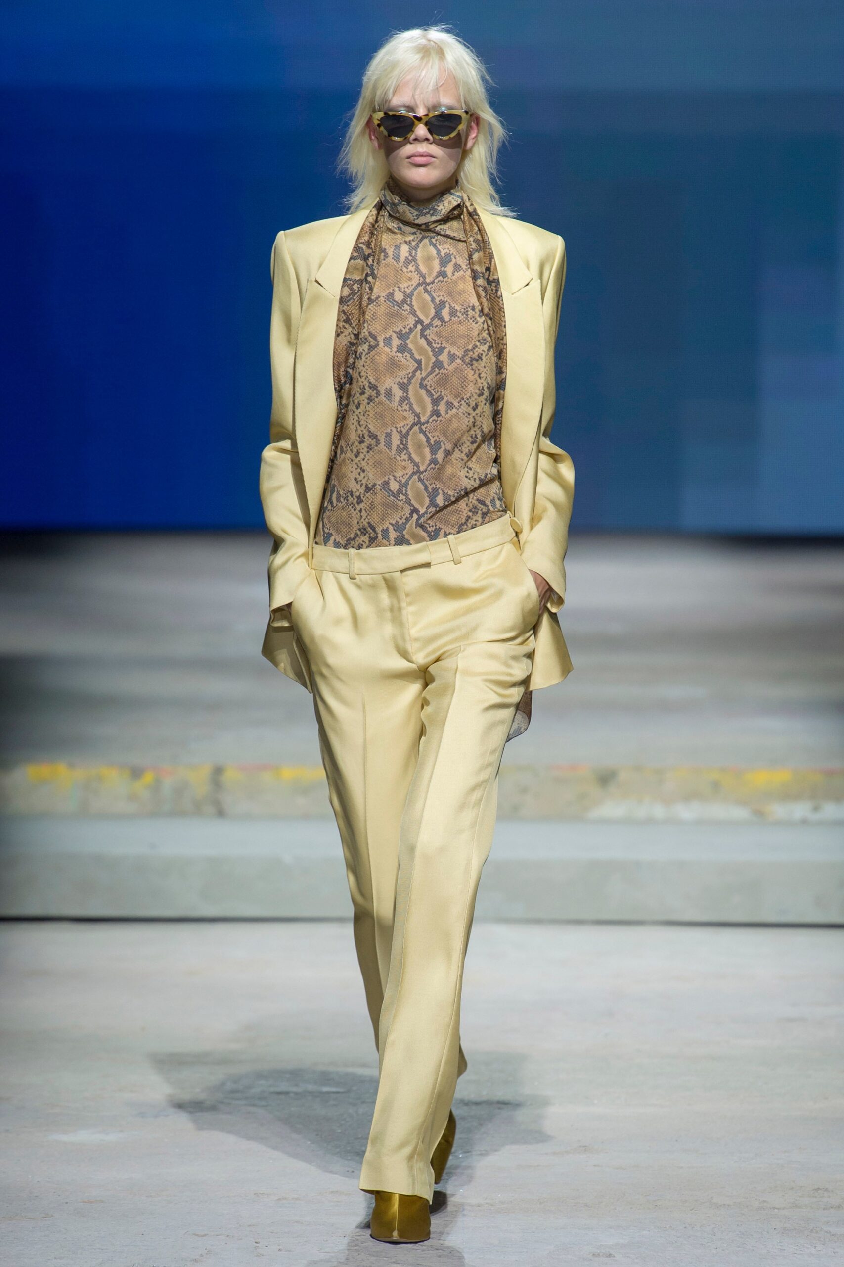 Topshop Unique S/S 18 Look 10