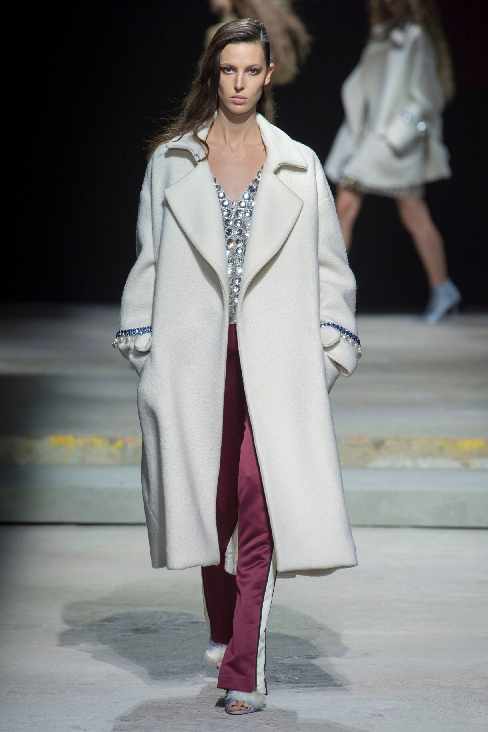 Topshop Unique S/S 18 Look 11