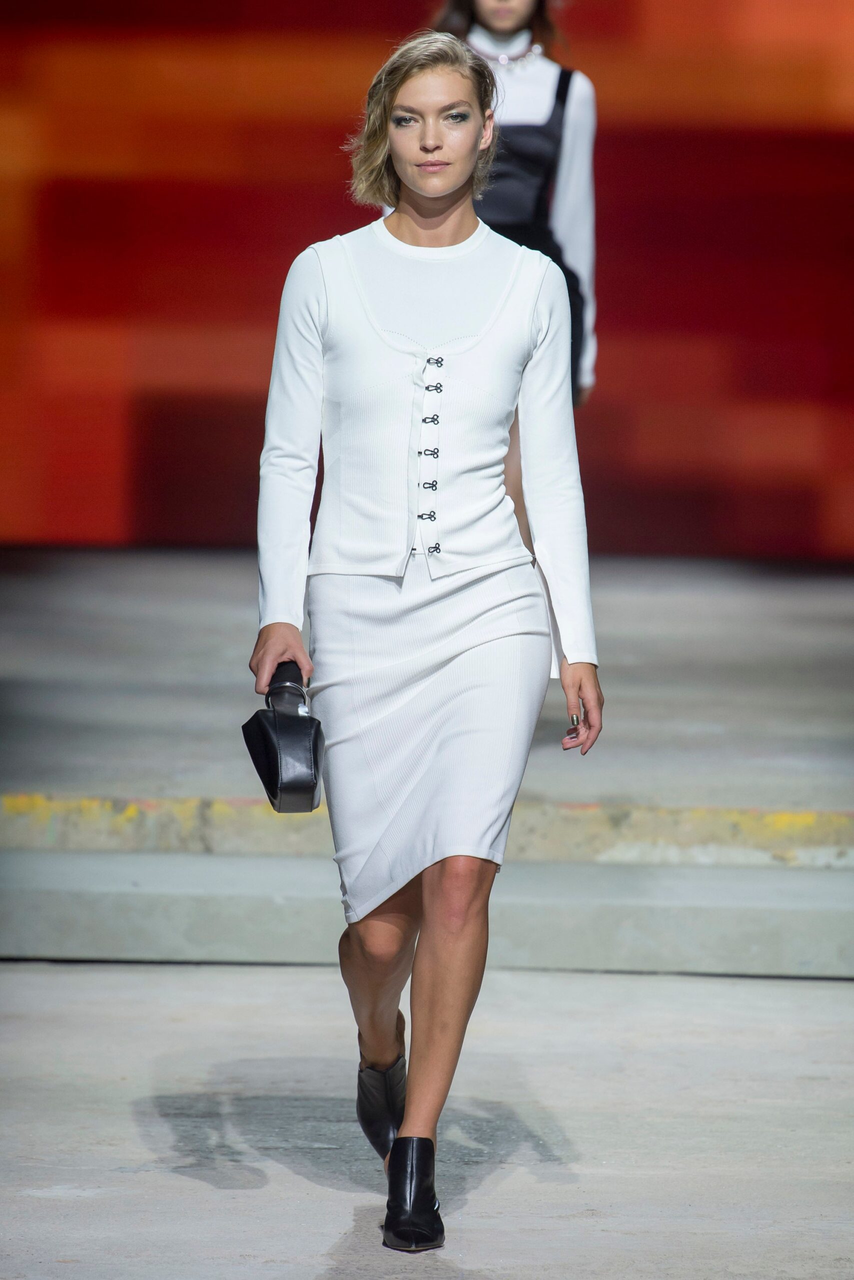 Topshop Unique S/S 18 Look 13