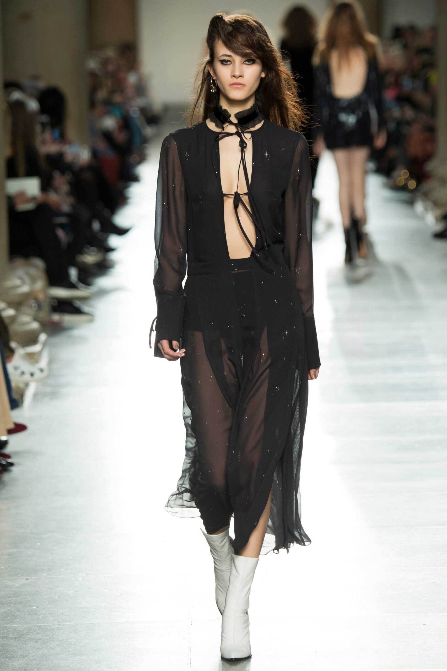 Topshop Unique F/W 16 Look 27
