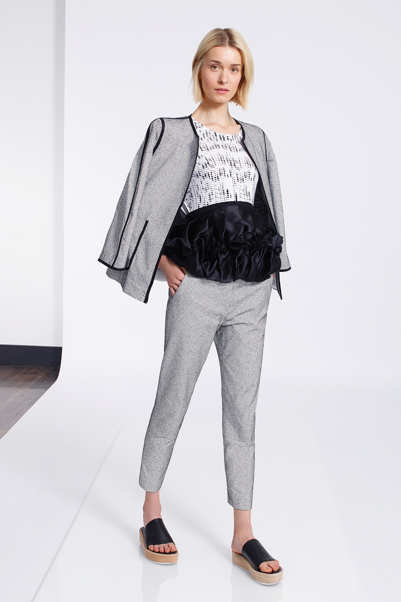 TSE Resort 15 Look 6