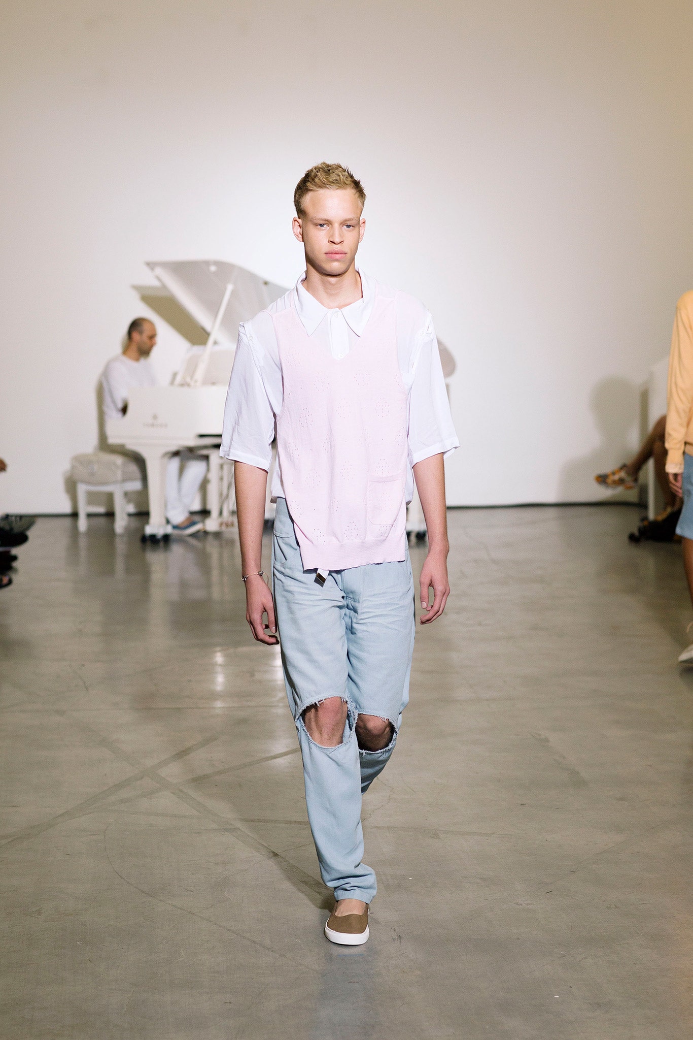 Telfar S/S 15 Look 10
