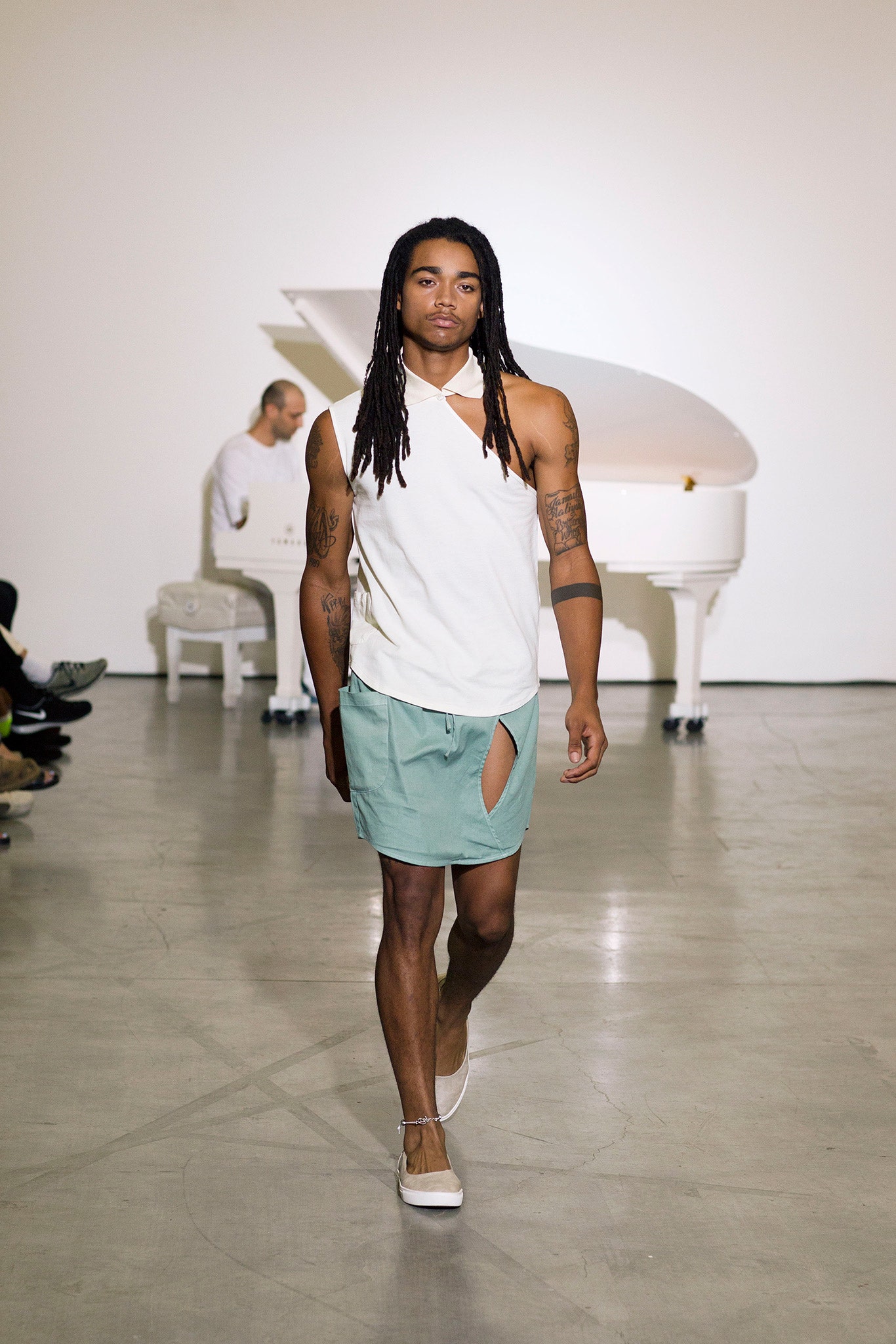Telfar S/S 15 Look 18