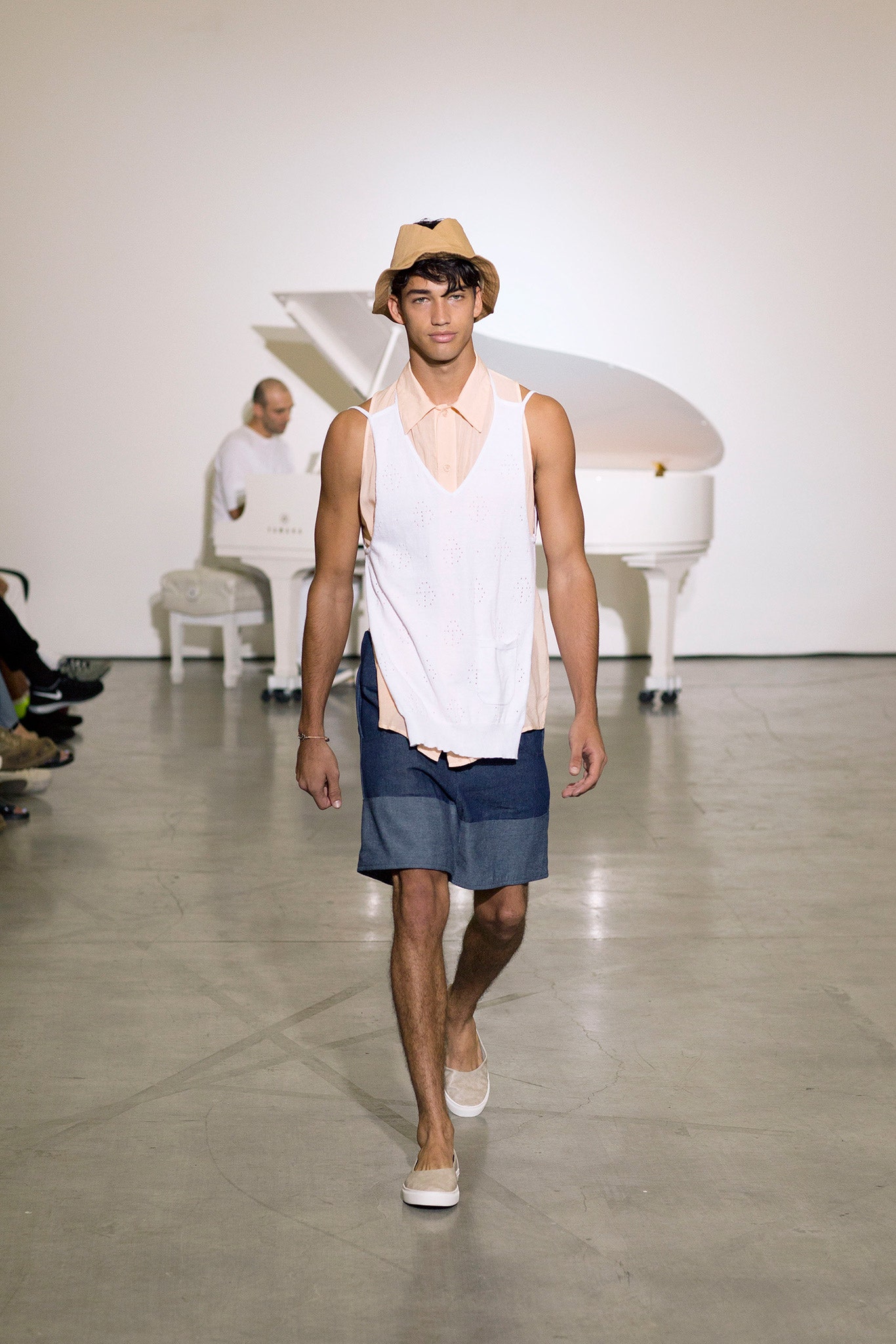 Telfar S/S 15 Look 27