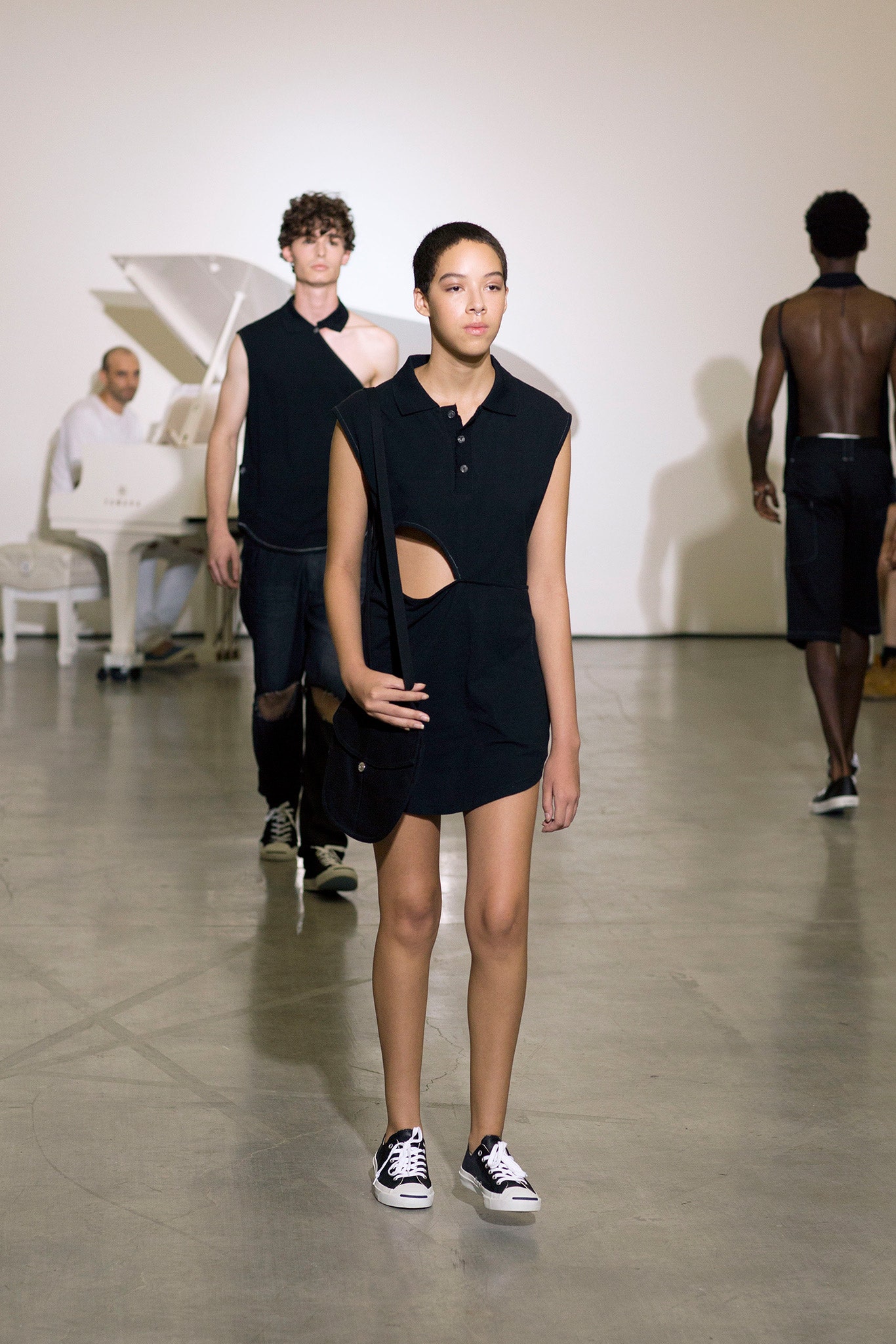 Telfar S/S 15 Look 35