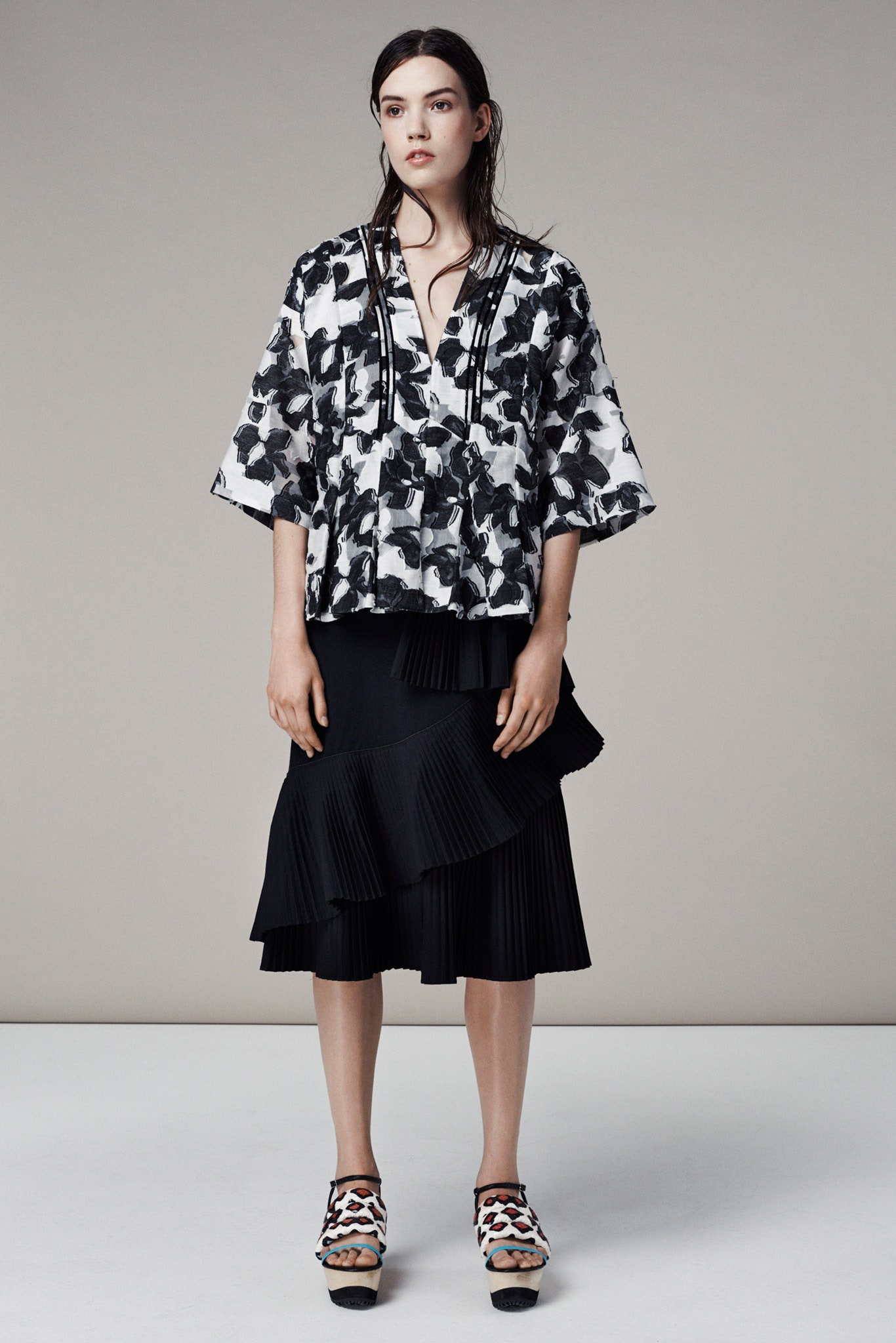 Thakoon Resort 15 Look 18