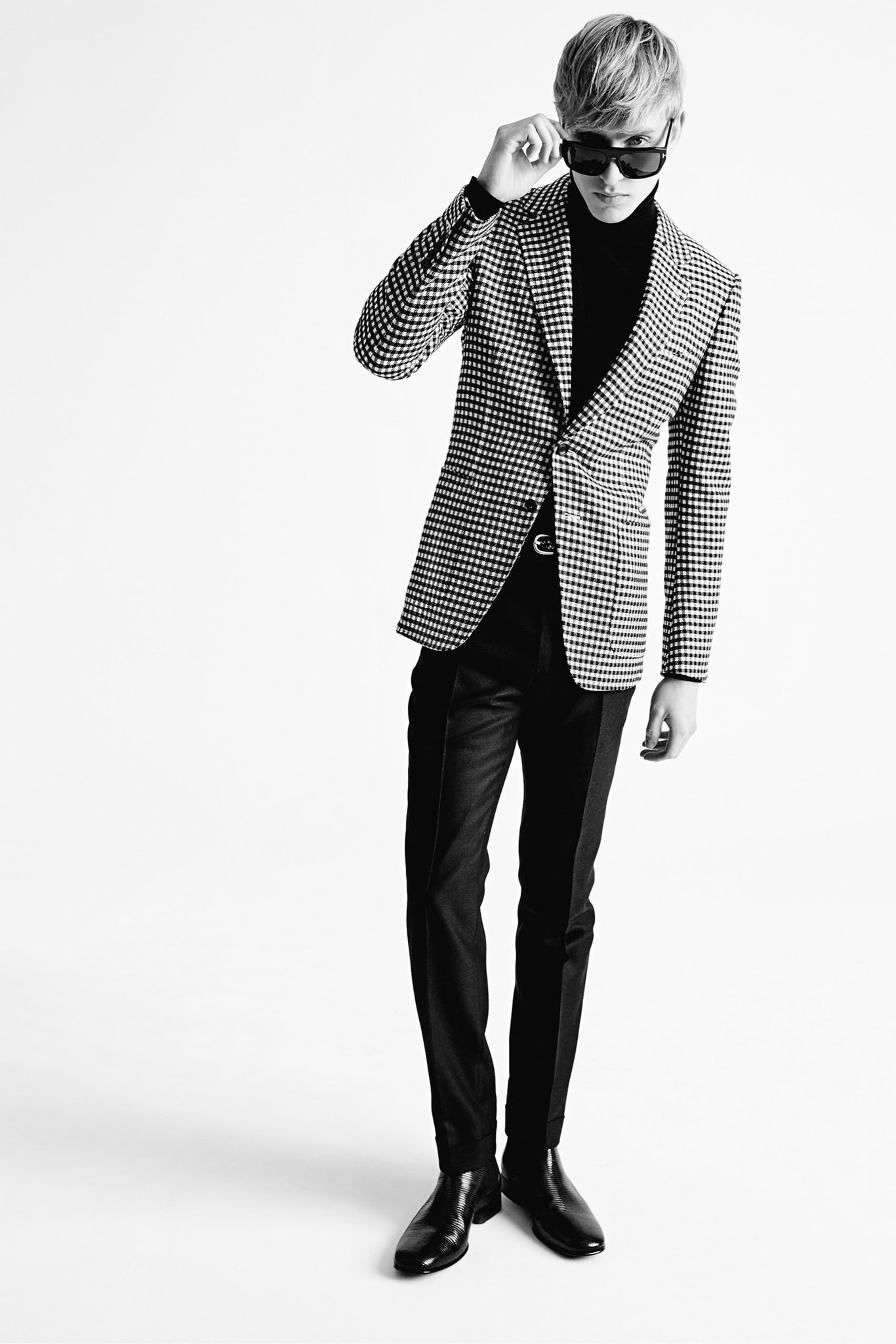 Tom Ford F/W 15 Menswear Look 1