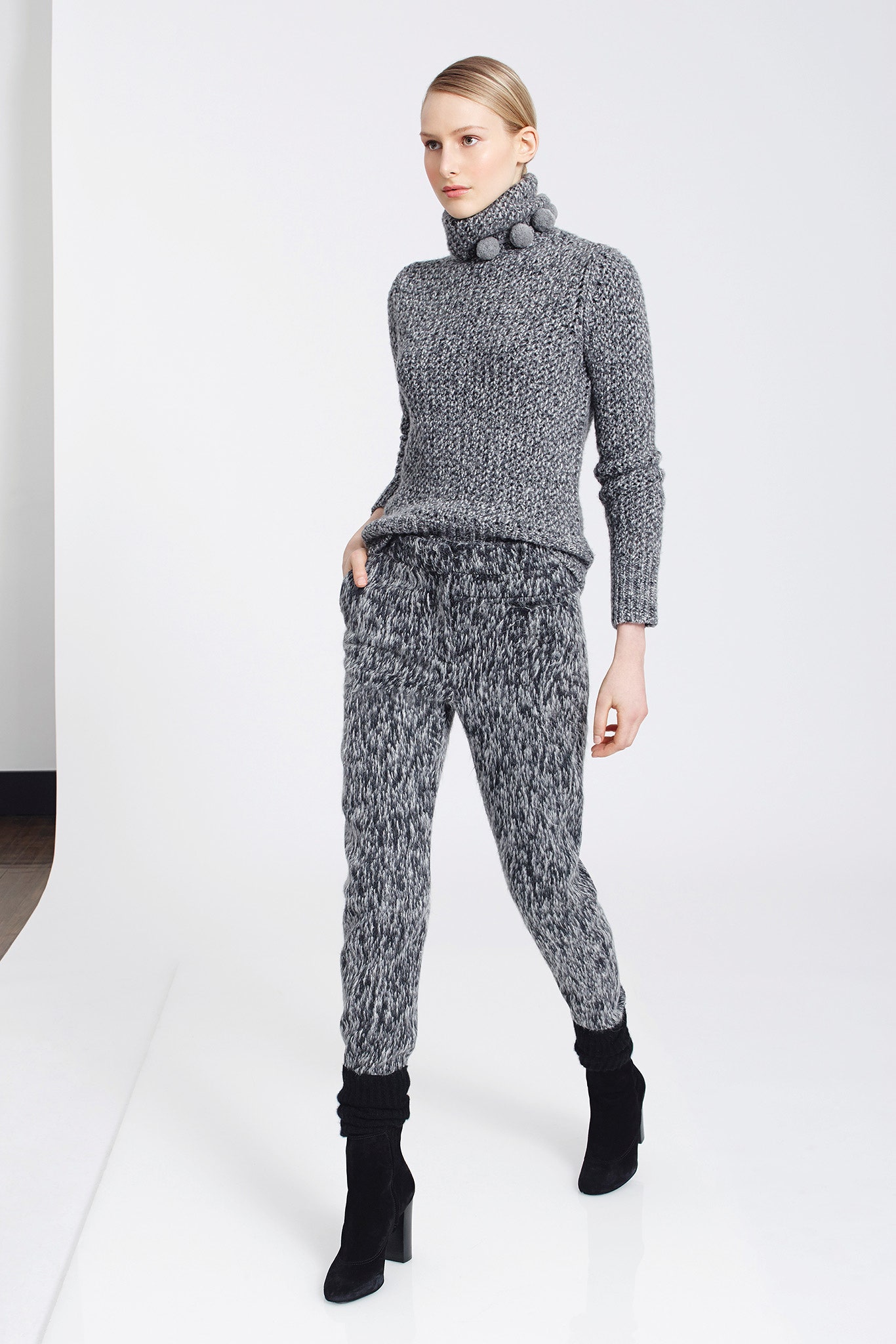 TSE Fall 2015 Ready-to-Wear