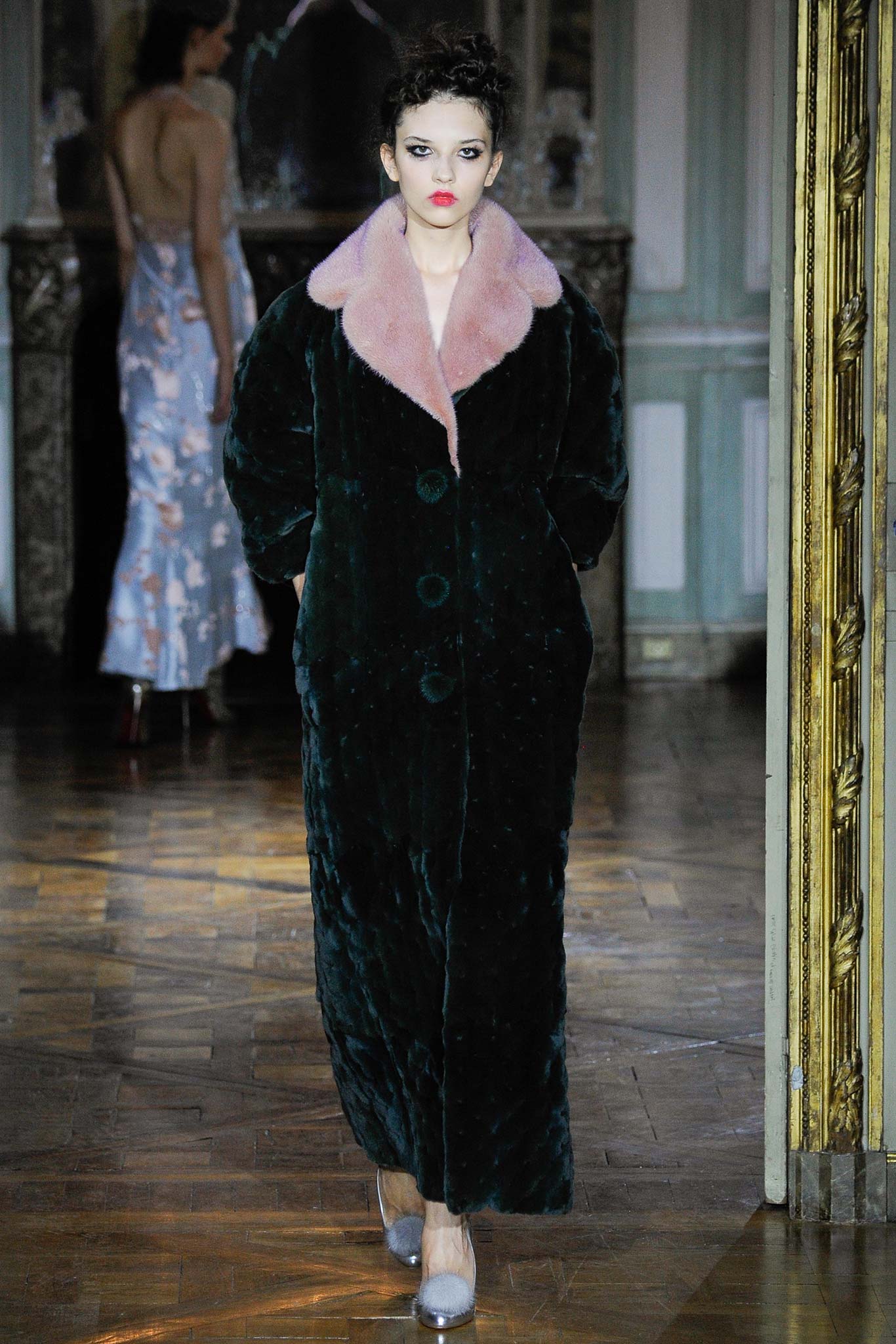 Ulyana Sergeenko F/W 15 Couture Look 13