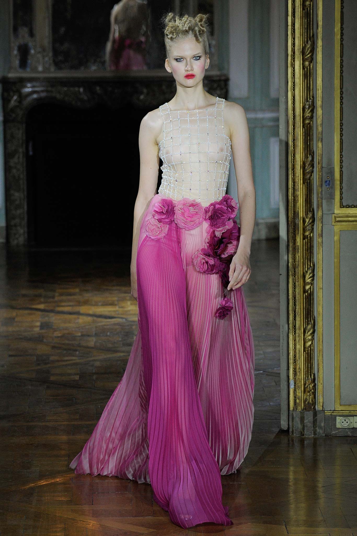 Ulyana Sergeenko F/W 15 Couture Look 39