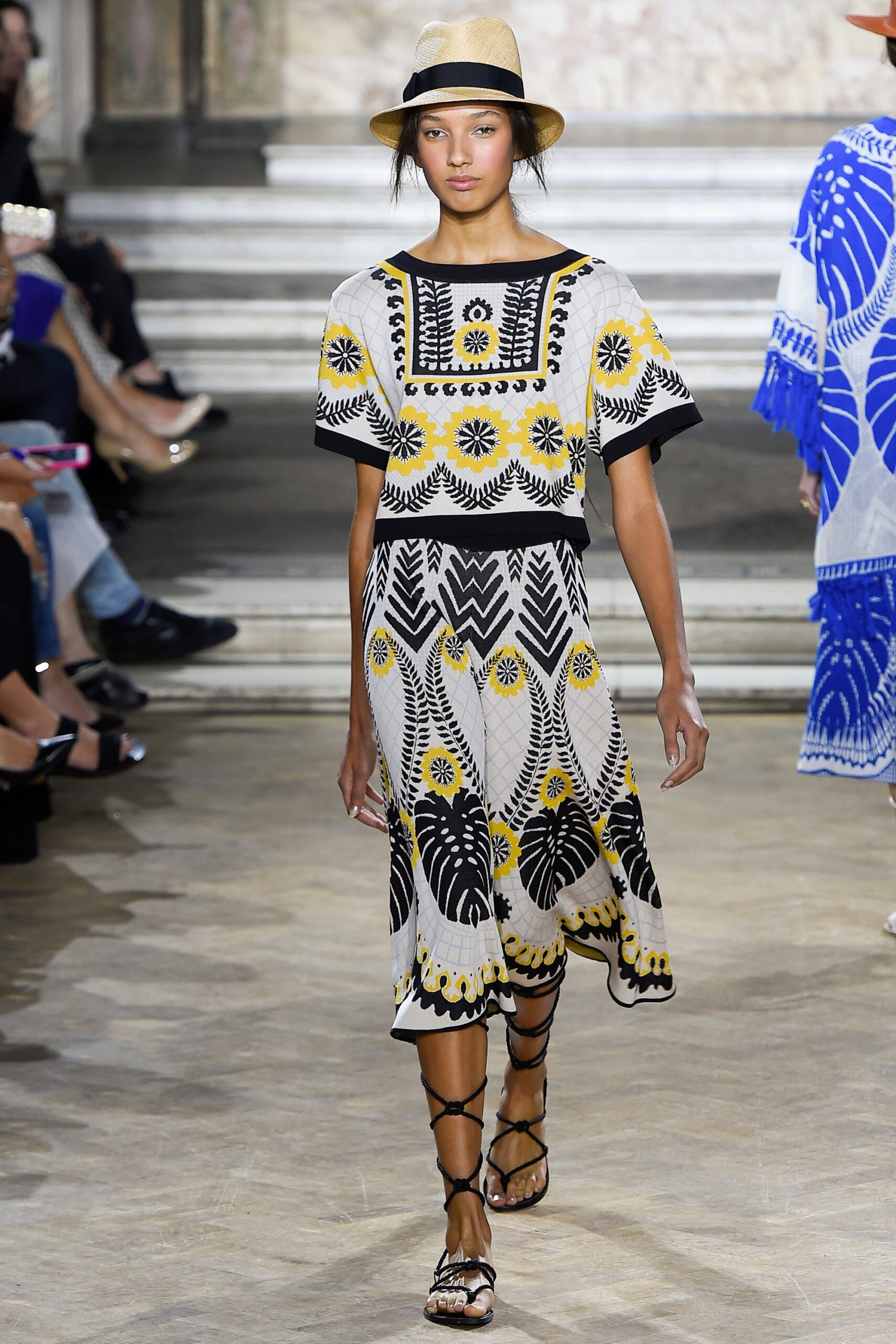 Temperley London S/S 16 Look 10