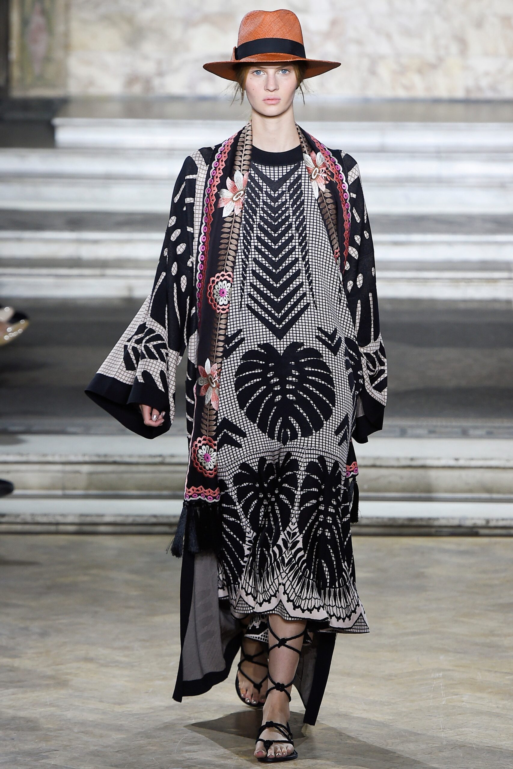 Temperley London S/S 16 Look 22