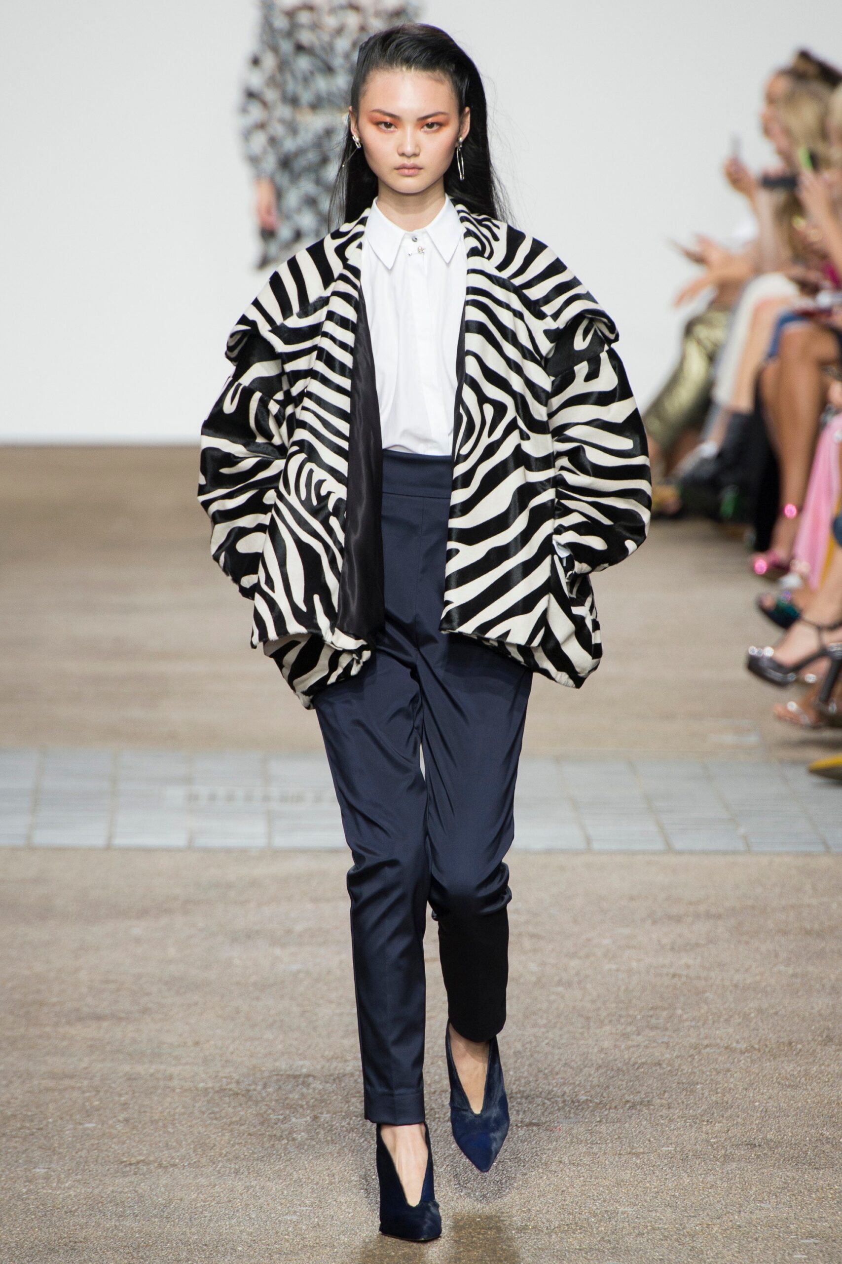 Topshop Unique S/S 17 Look 6