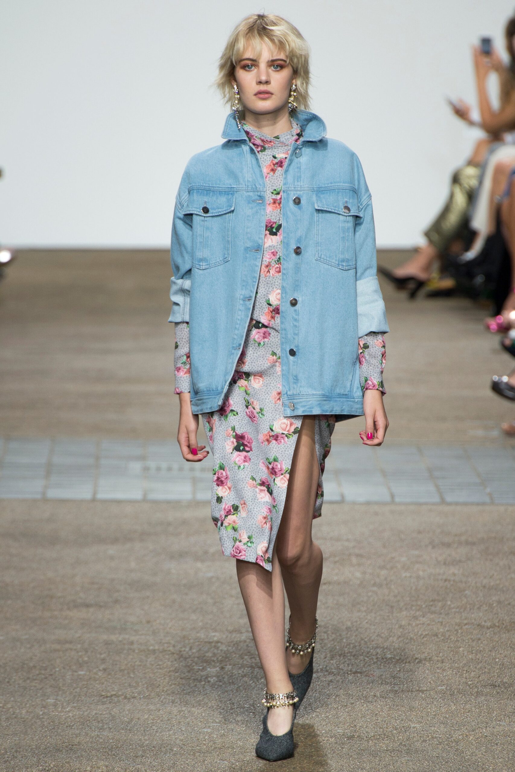 Topshop Unique S/S 17 Look 12