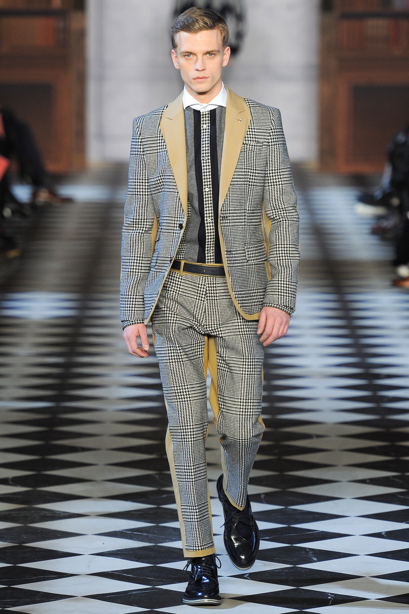 Tommy Hilfiger F/W 13 Menswear Look 7