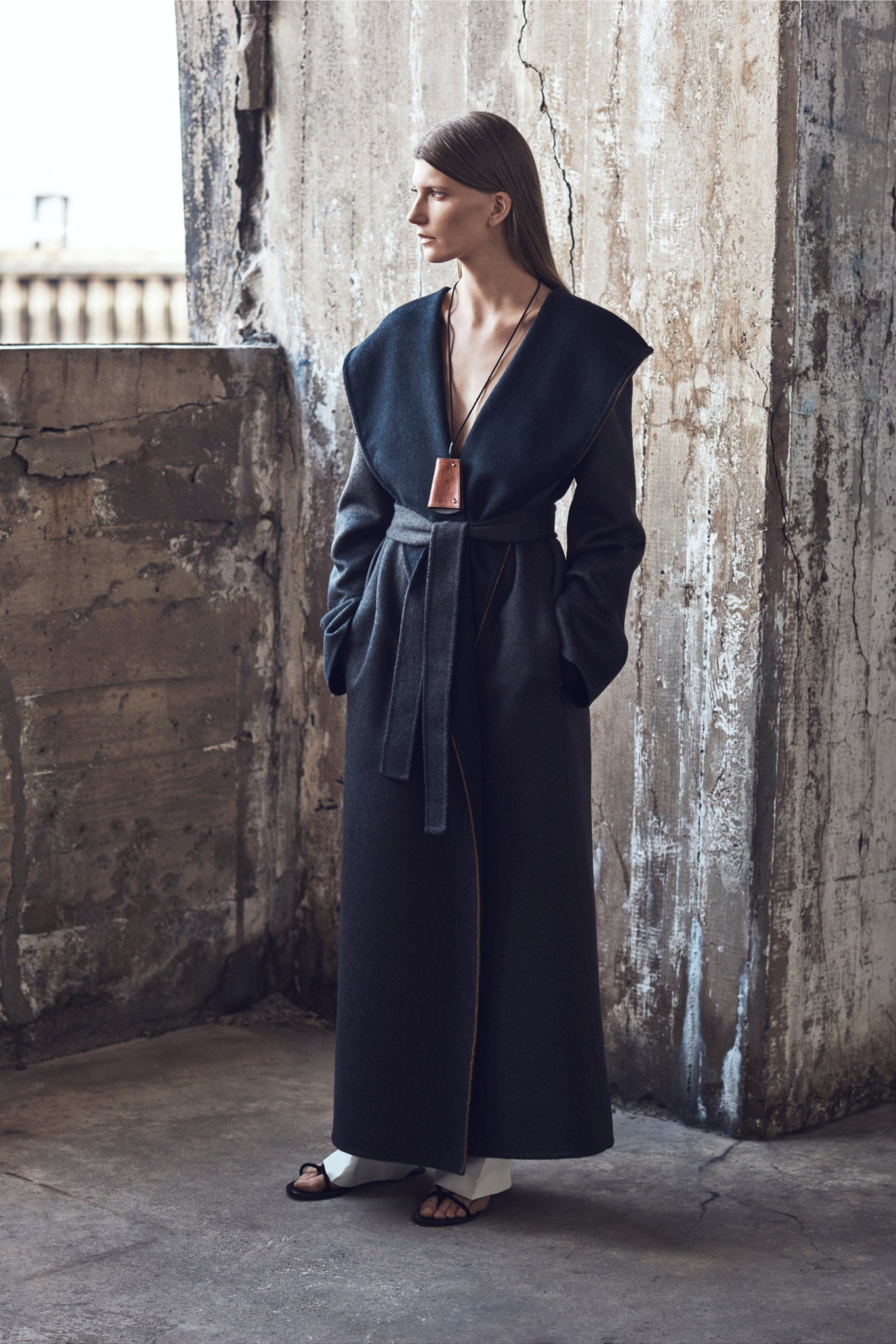 The Row Resort 16 Look 17