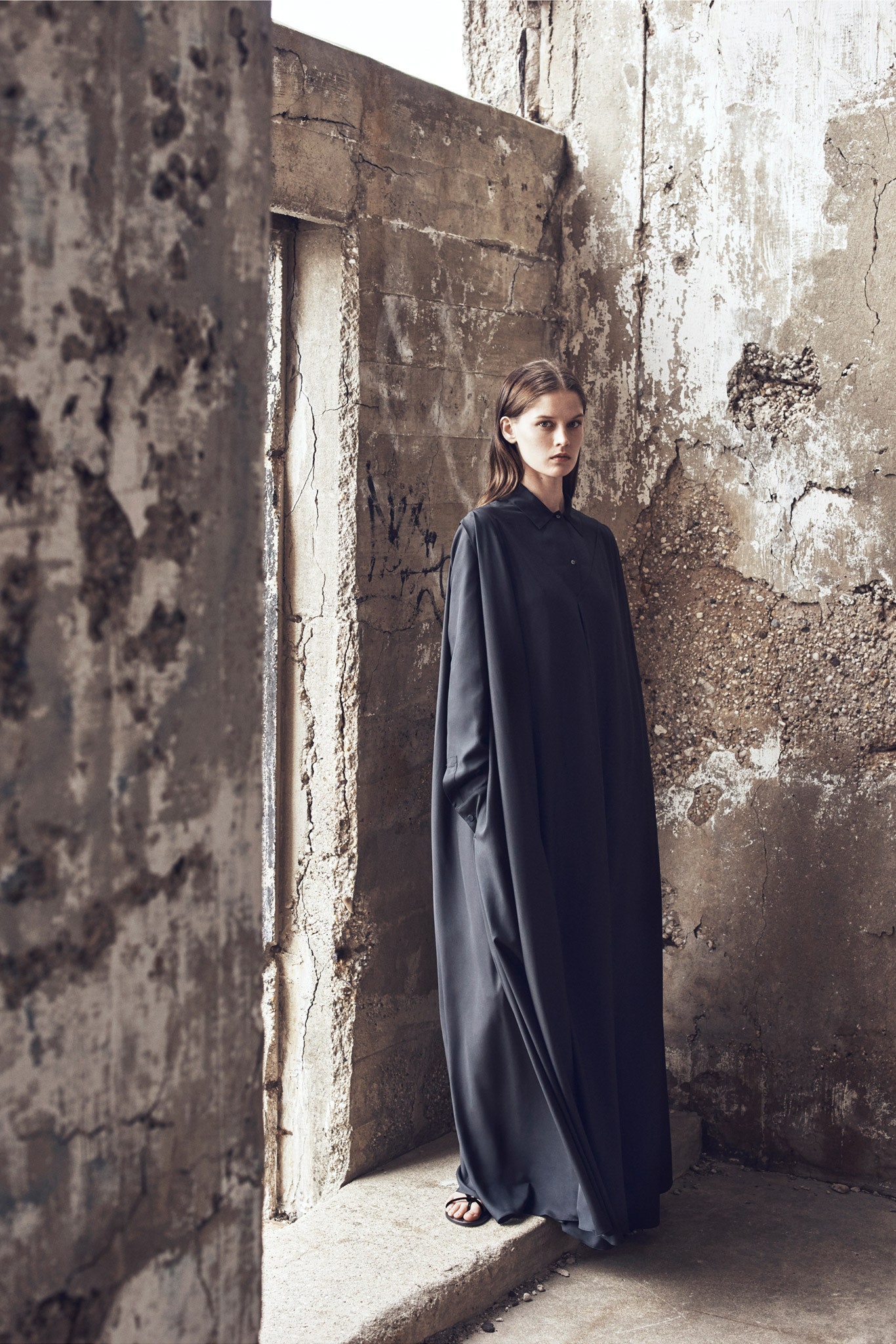 The Row Resort 16 Look 18