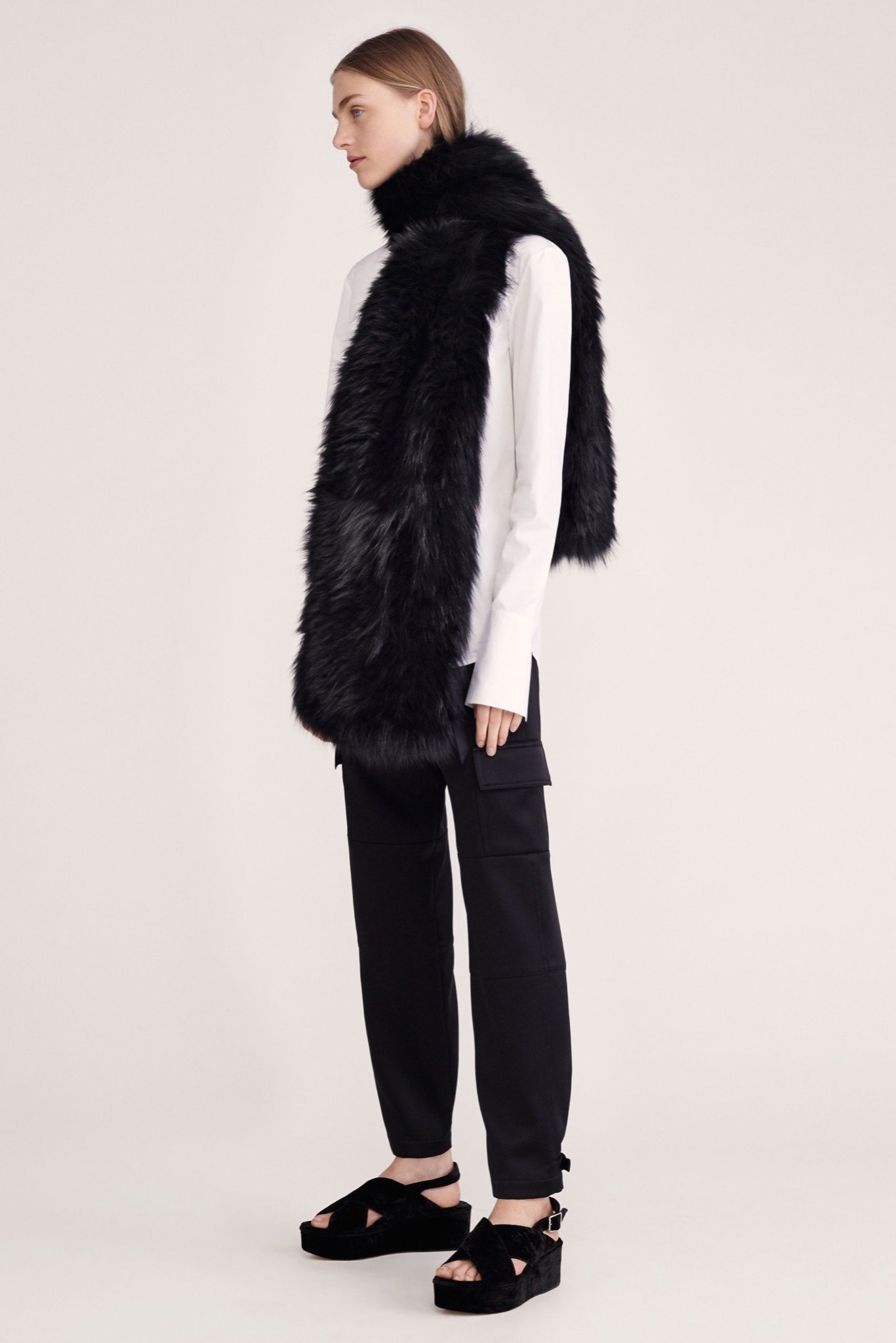 Theory Resort 16 Look 8