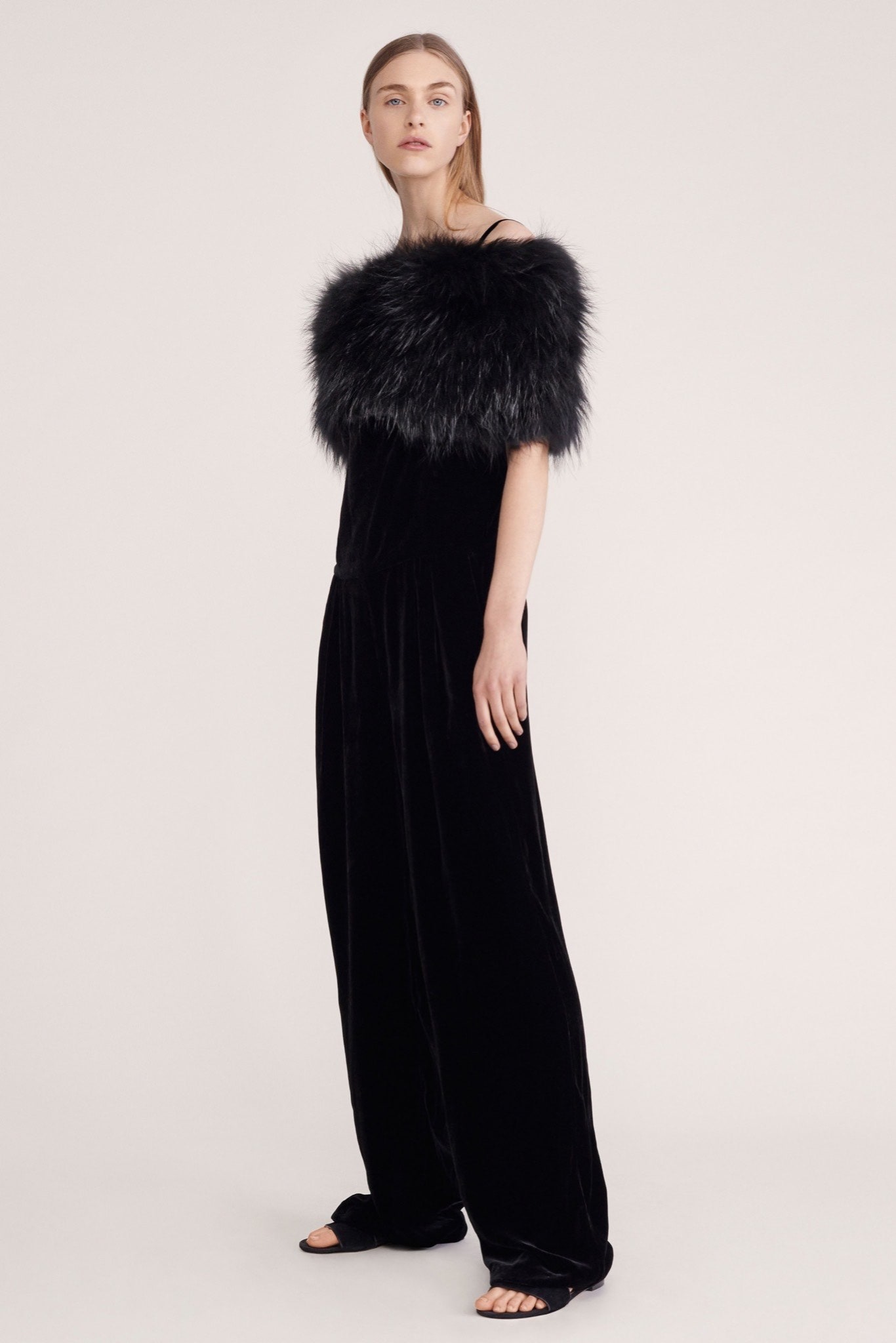 Theory Resort 16 Look 9
