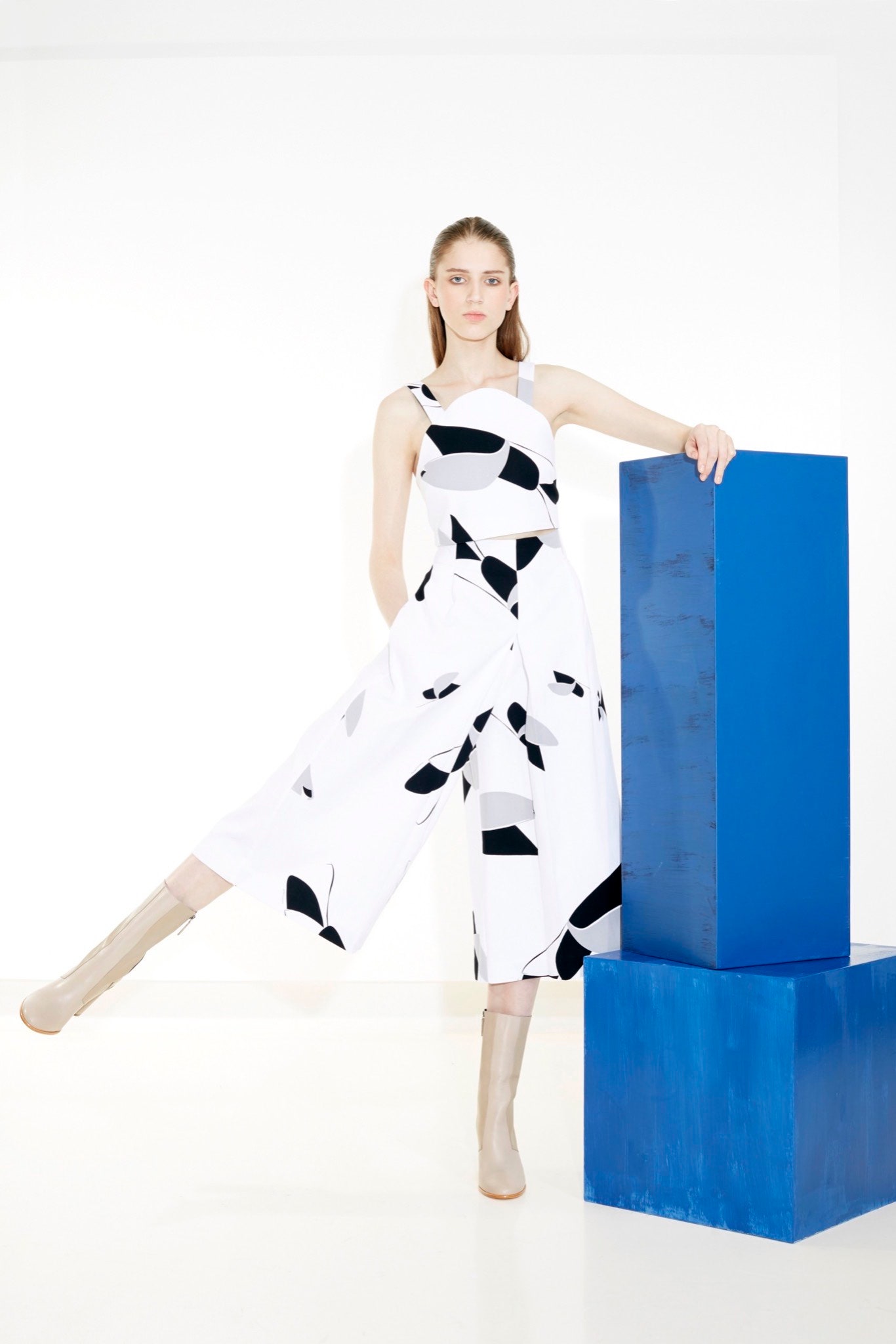 Tibi Resort 16 Look 11