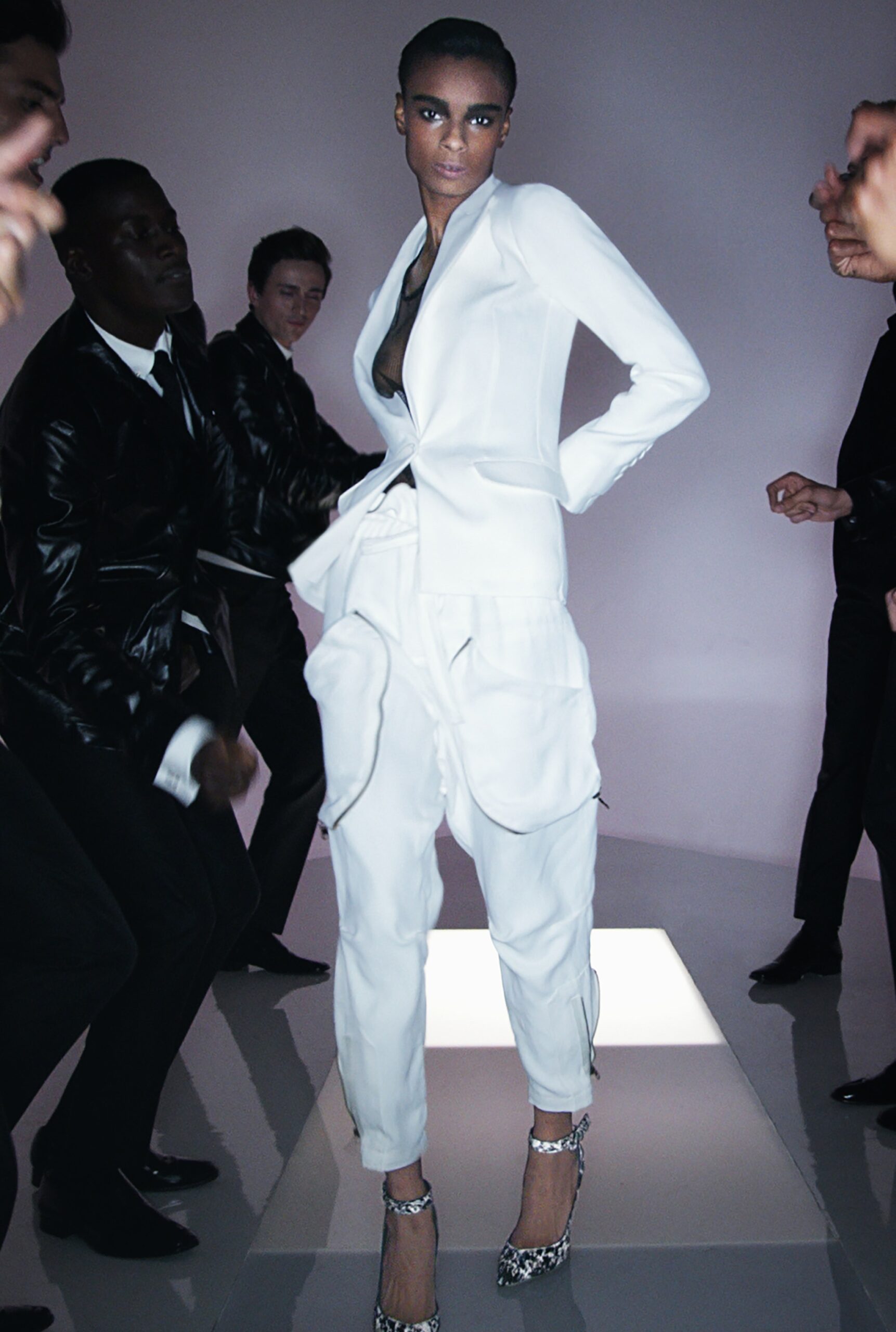 Tom Ford S/S 16 Look 19