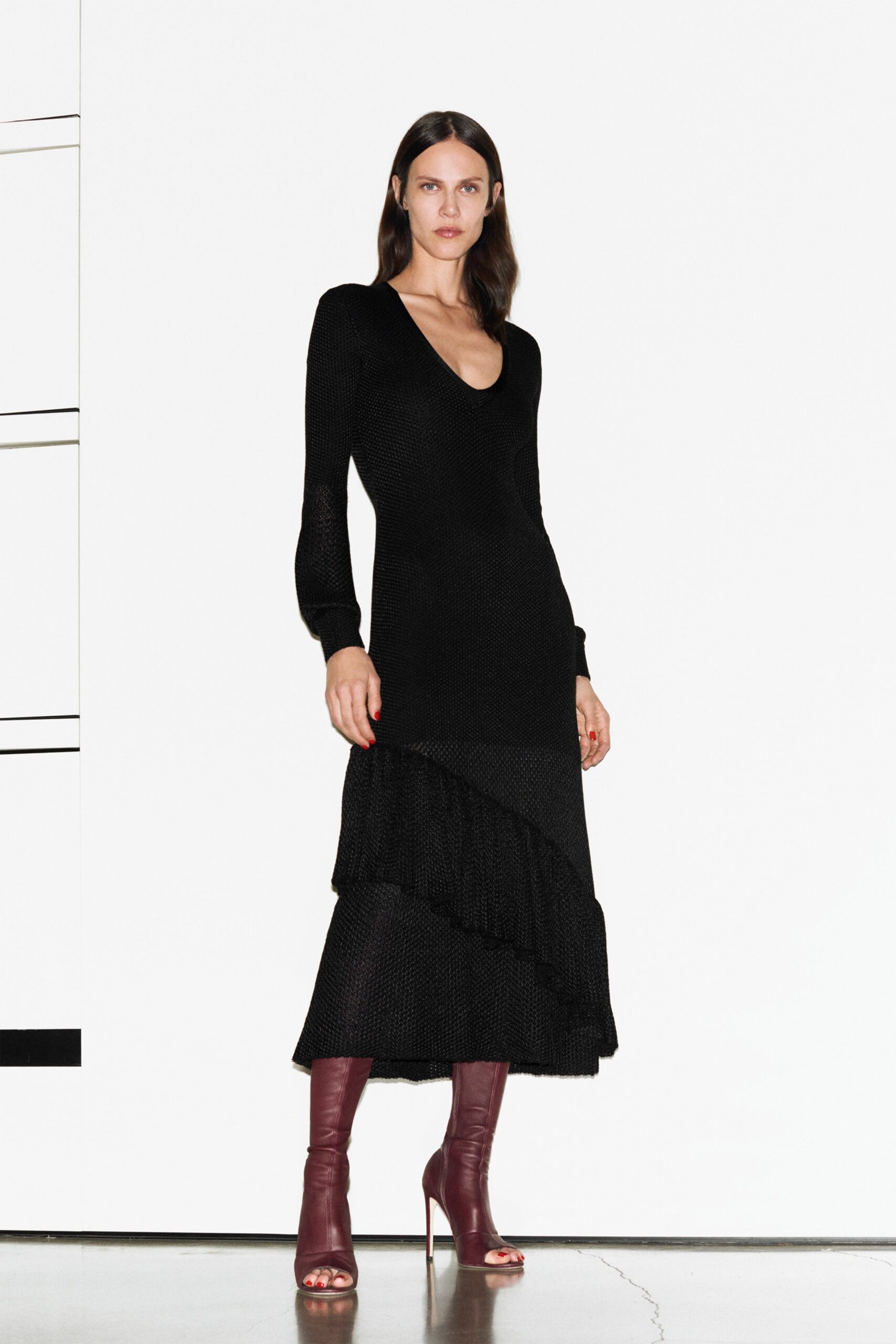 Victoria Beckham F/W 19 Look 1