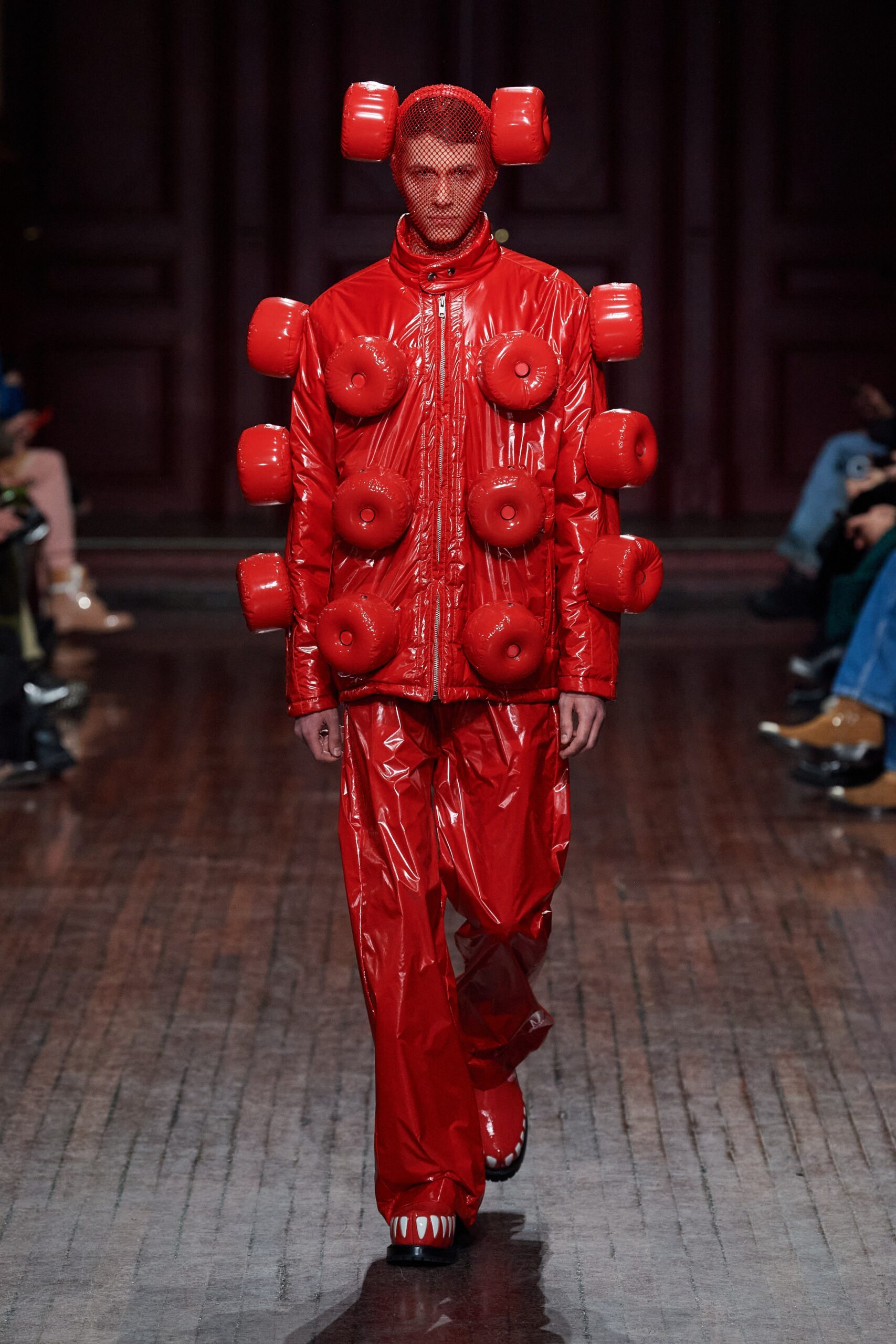 Walter Van Beirendonck F/W 23 Menswear Look 1