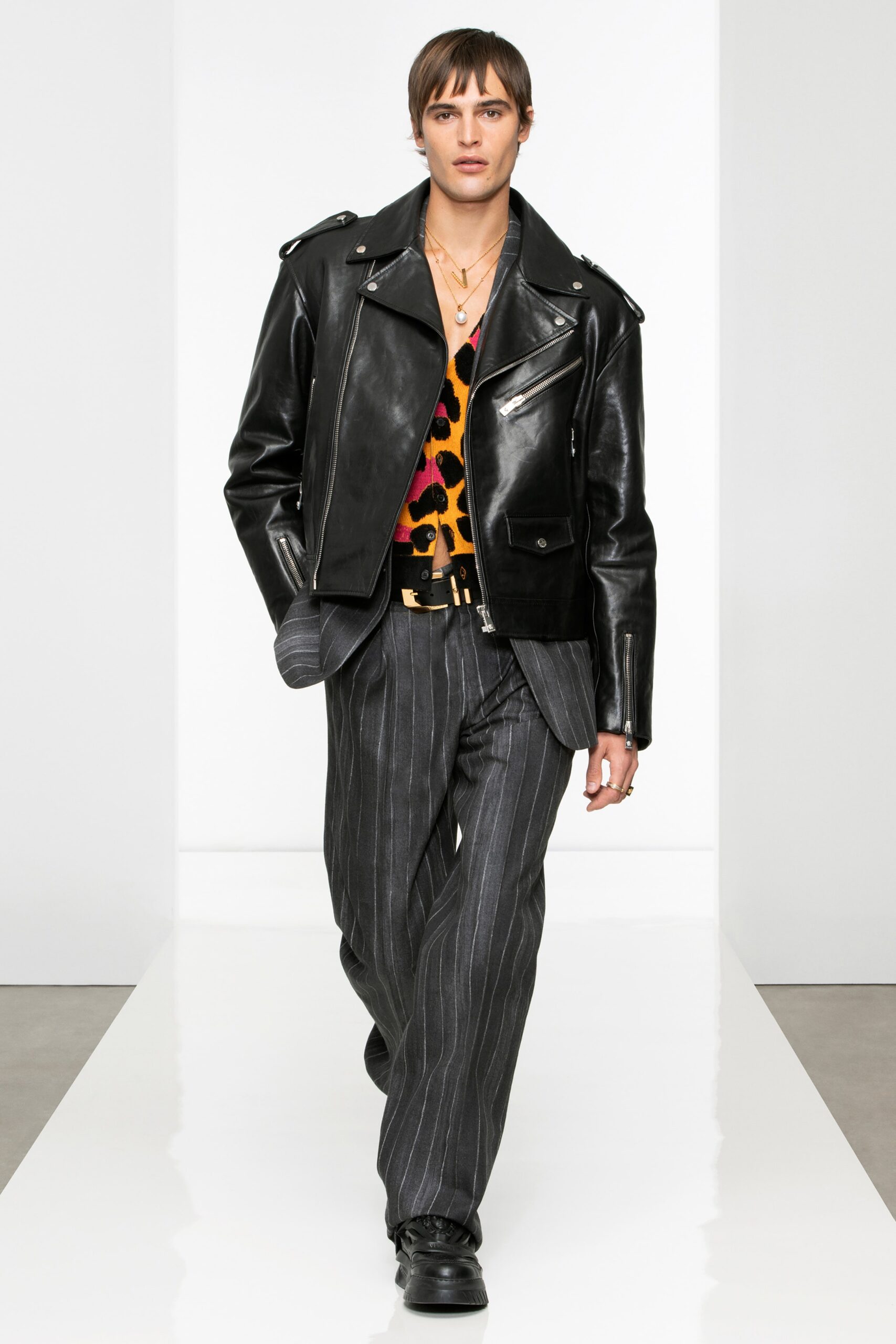 Versace F/W 22 Menswear Look 2